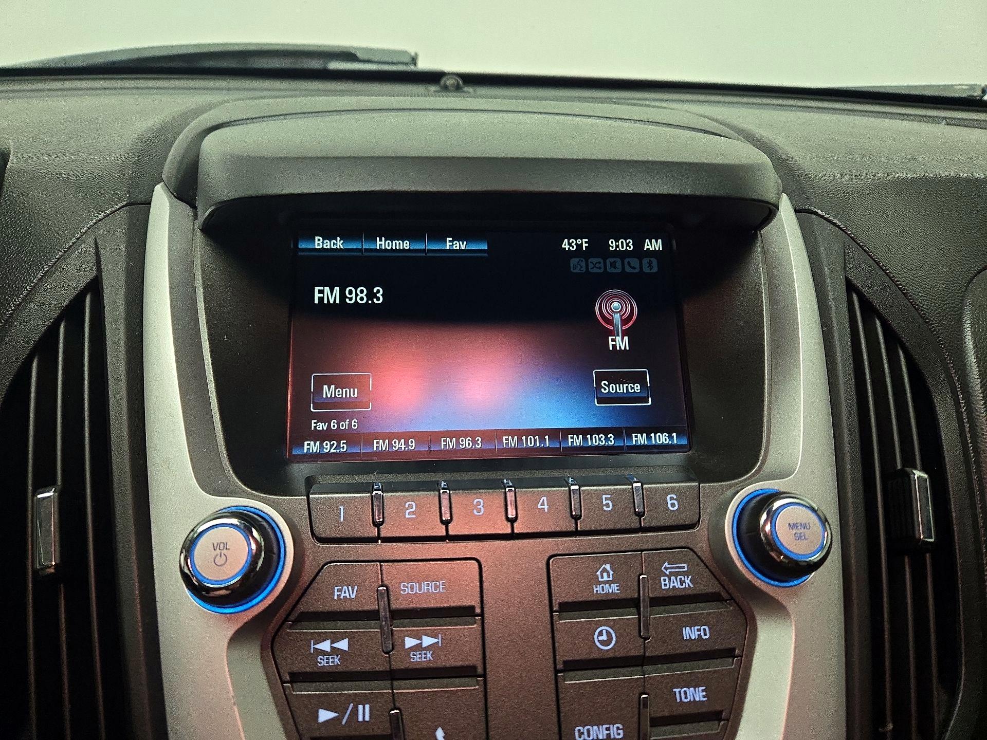 Thumbnail: 2017 Chevrolet Equinox - 15