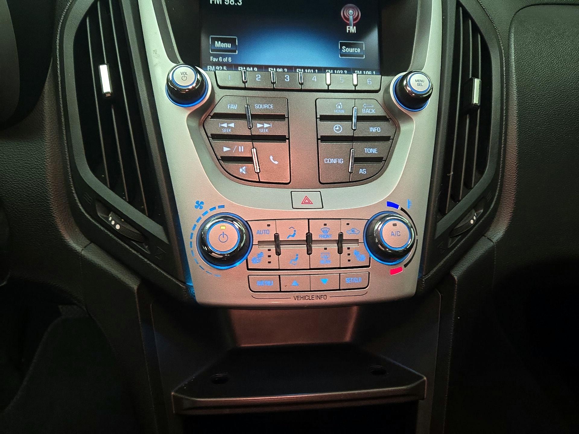 Thumbnail: 2017 Chevrolet Equinox - 16