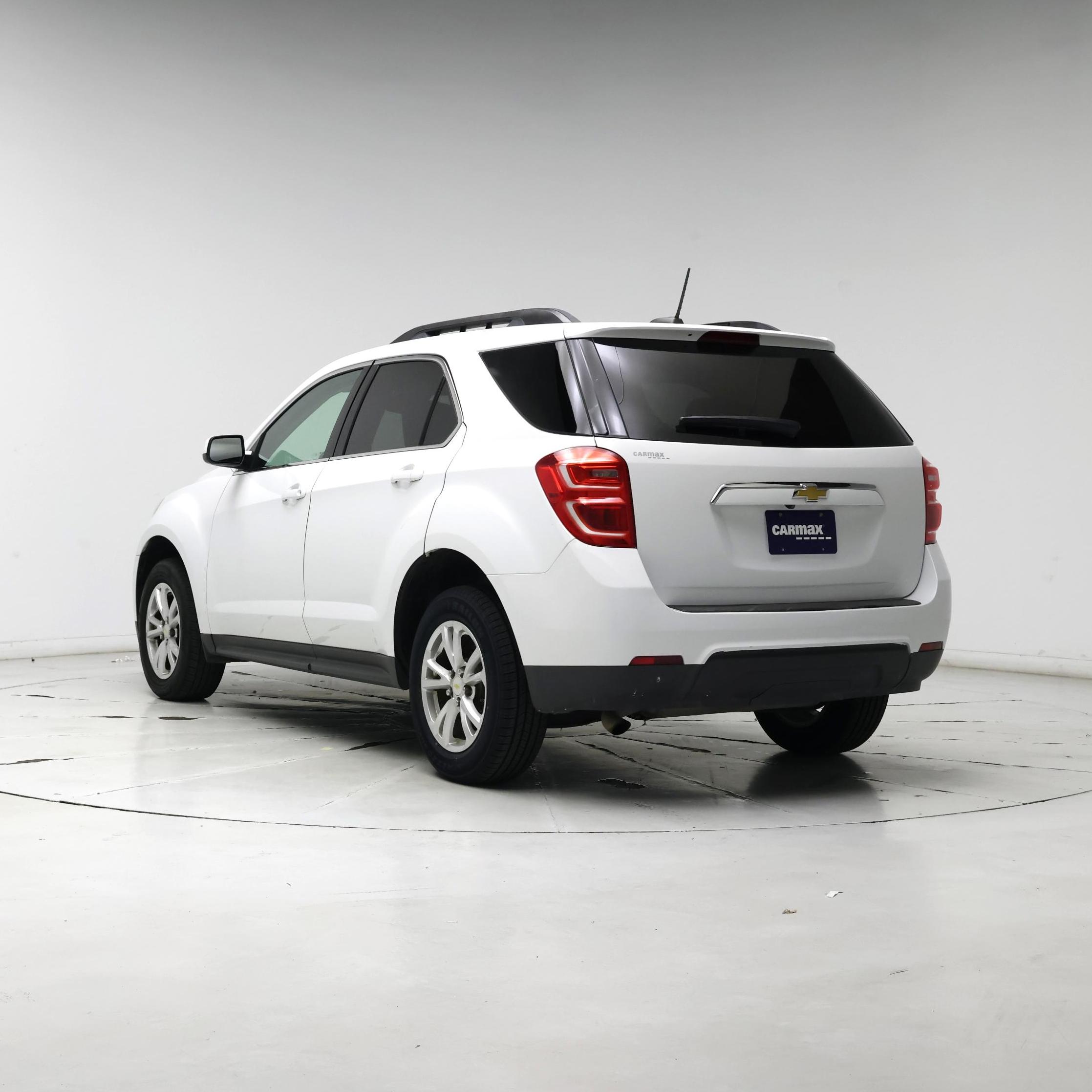 Thumbnail: 2017 Chevrolet Equinox - 2