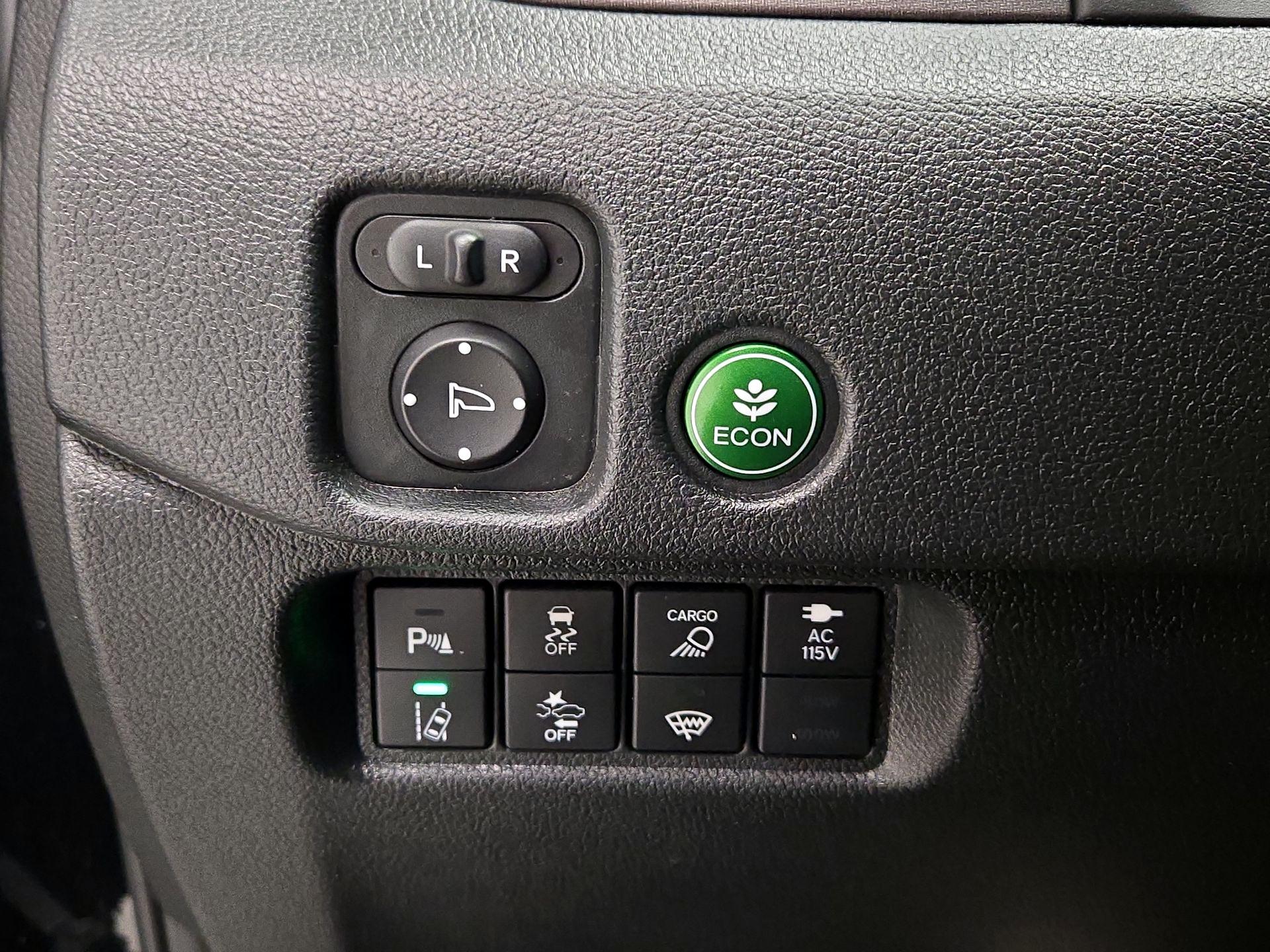 Thumbnail: 2023 Honda Ridgeline - 13