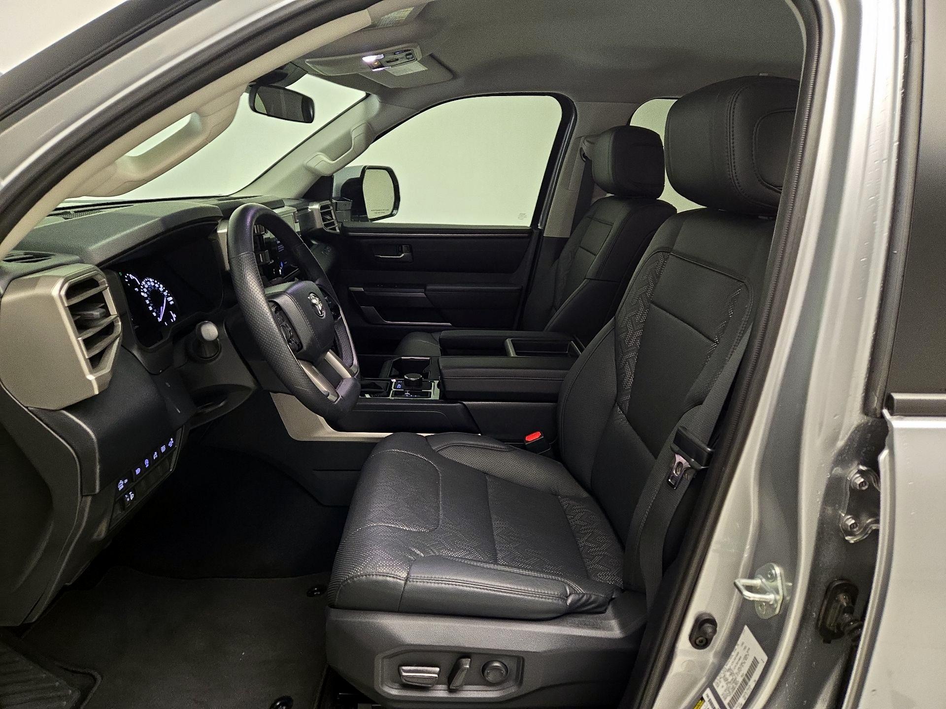 Thumbnail: 2024 Toyota Tundra - 11