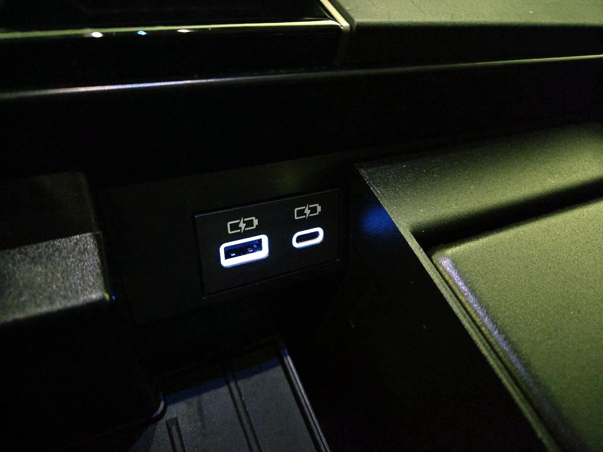 Thumbnail: 2024 Toyota Tundra - 18