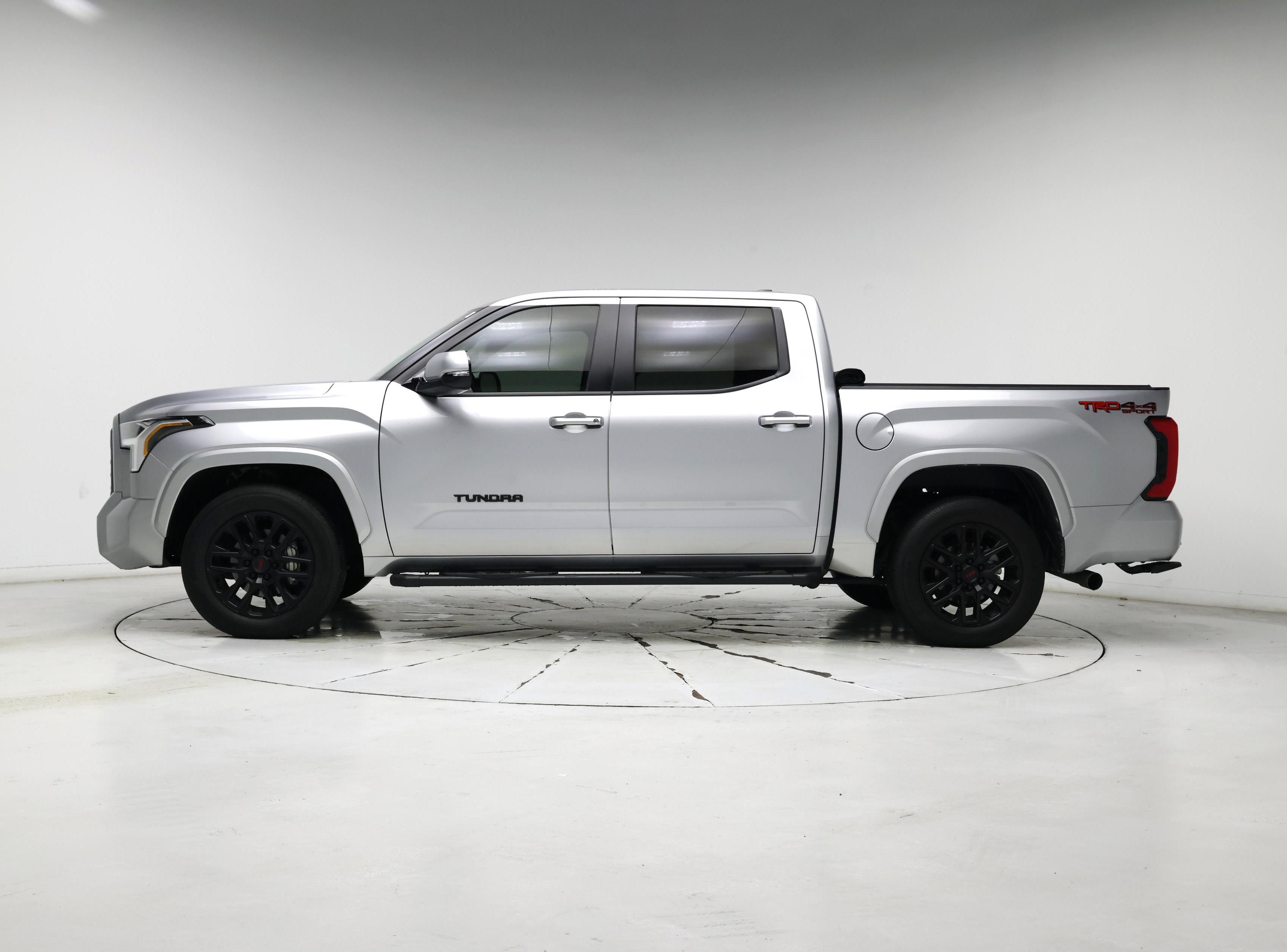 Thumbnail: 2024 Toyota Tundra - 3