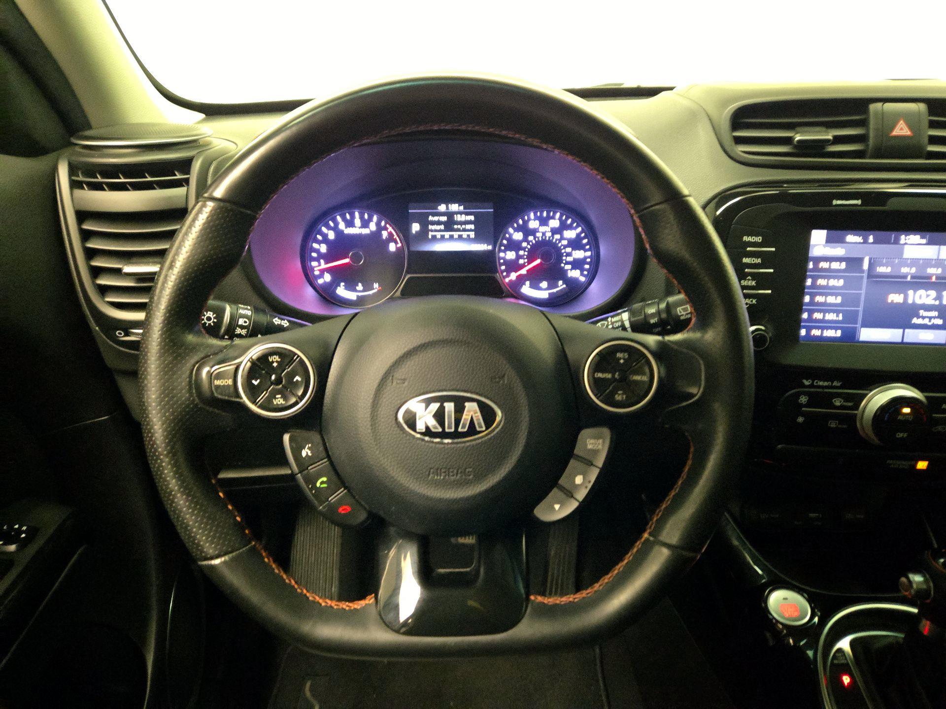 Thumbnail: 2017 Kia Soul - 10