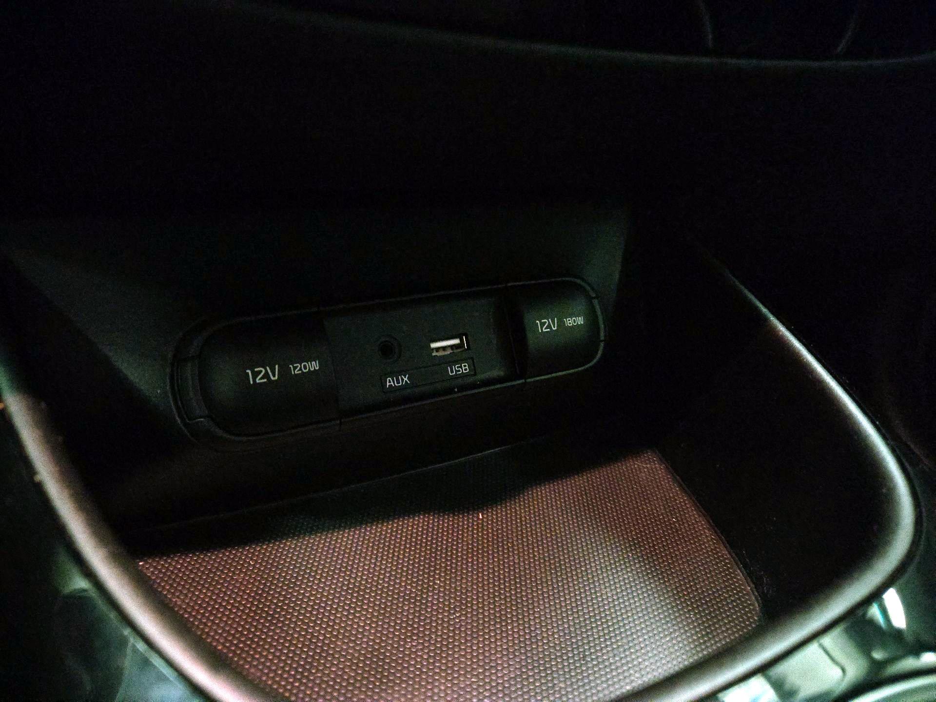 Thumbnail: 2017 Kia Soul - 18