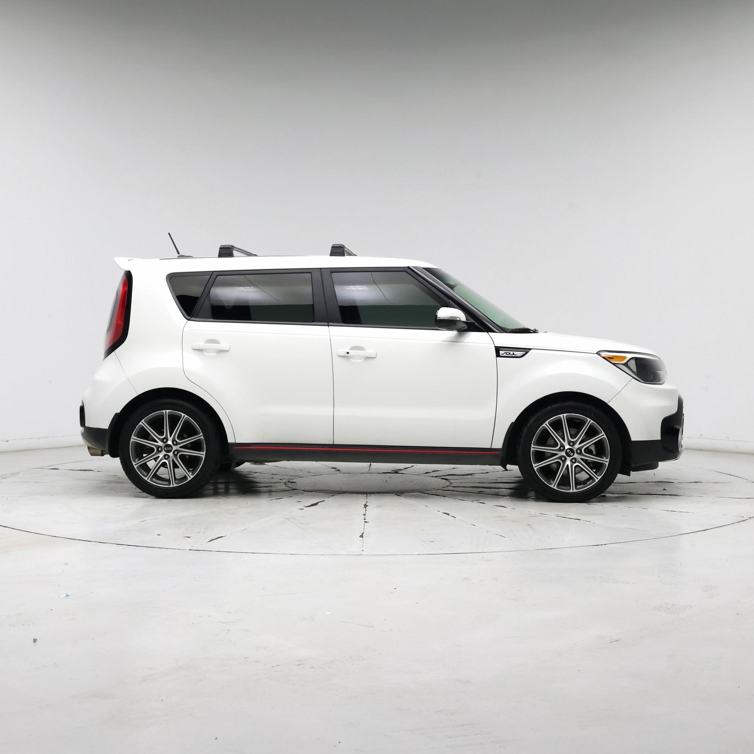 Thumbnail: 2017 Kia Soul - 7