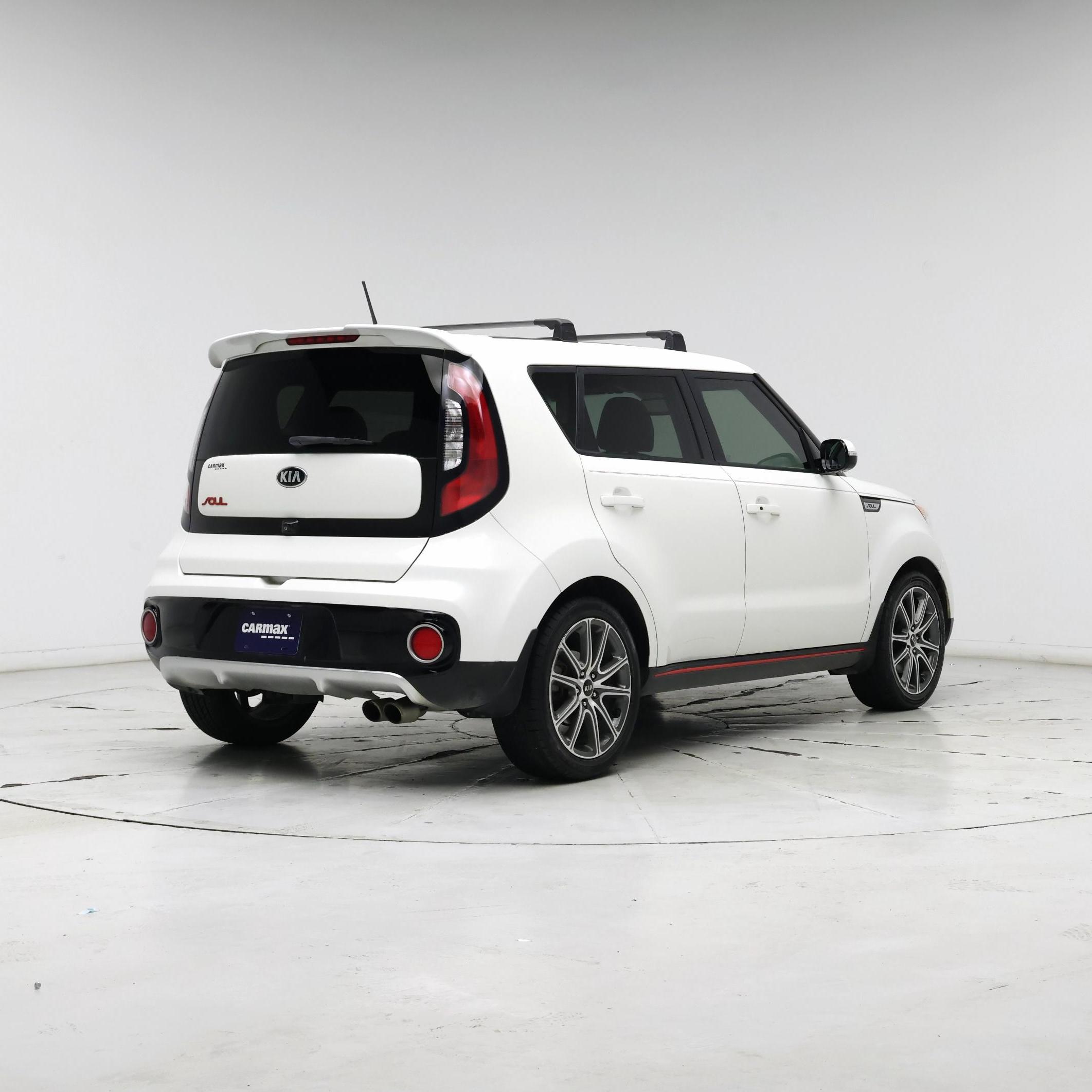 Thumbnail: 2017 Kia Soul - 8