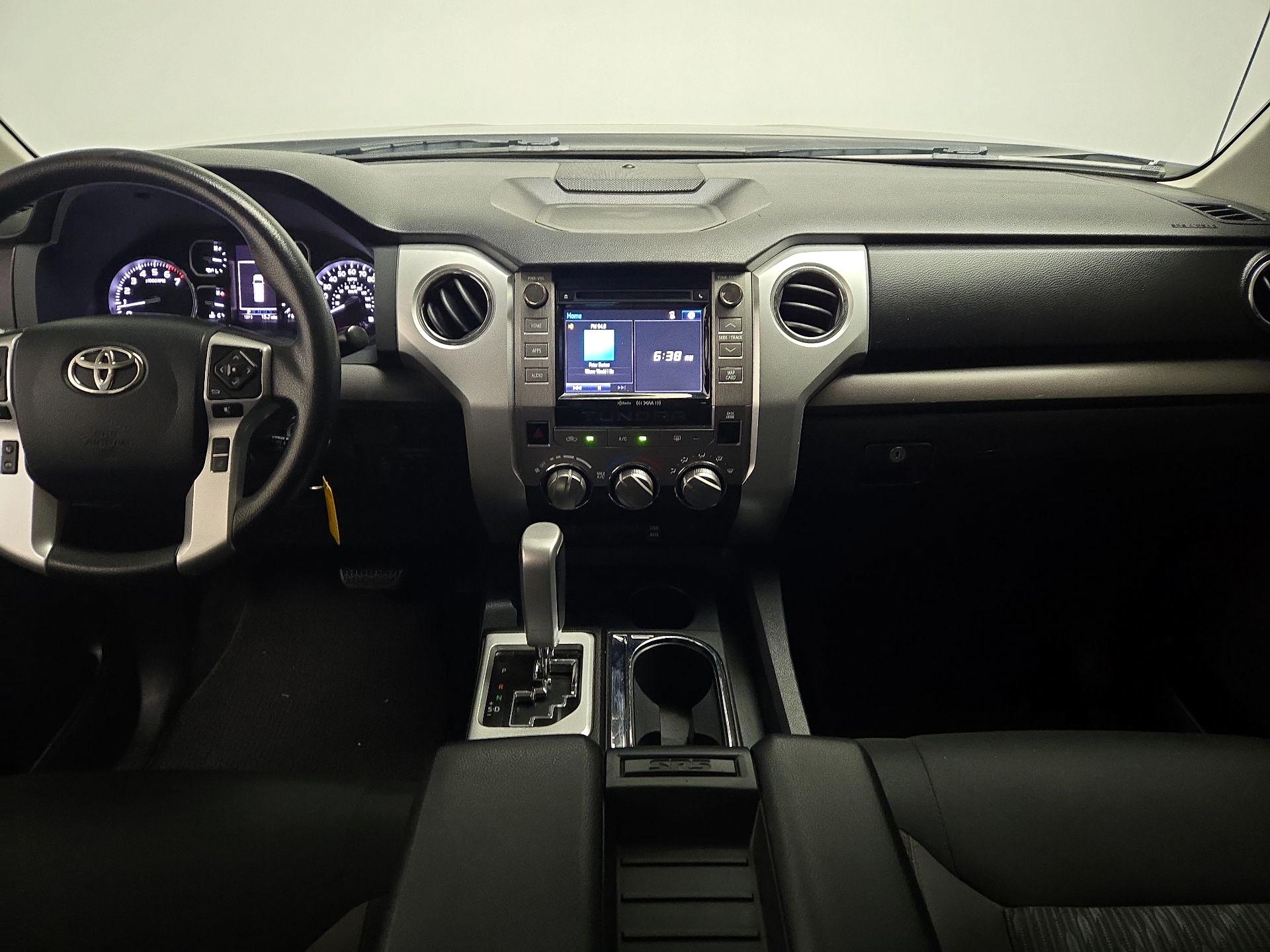 Thumbnail: 2018 Toyota Tundra - 9