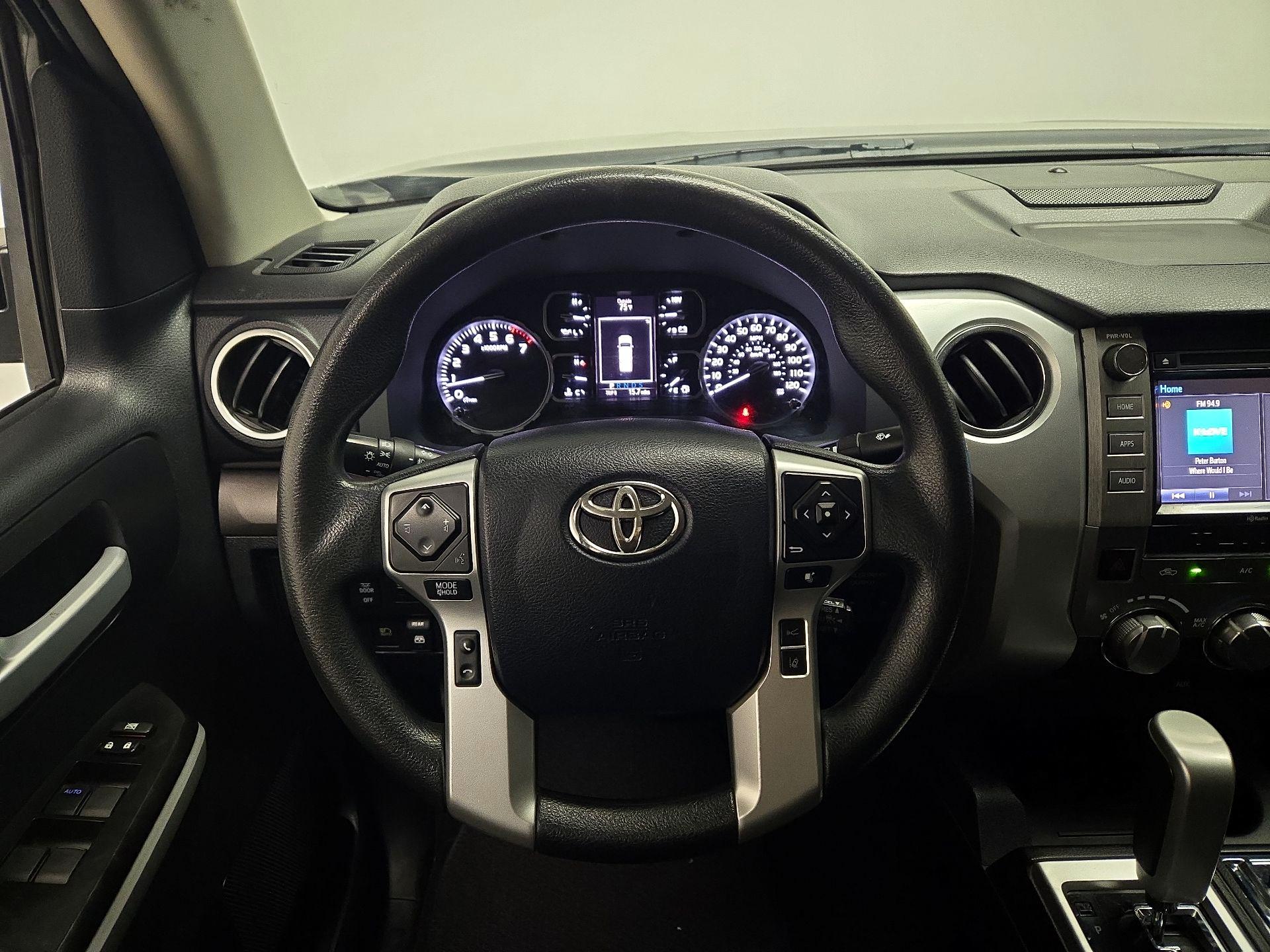 Thumbnail: 2018 Toyota Tundra - 10