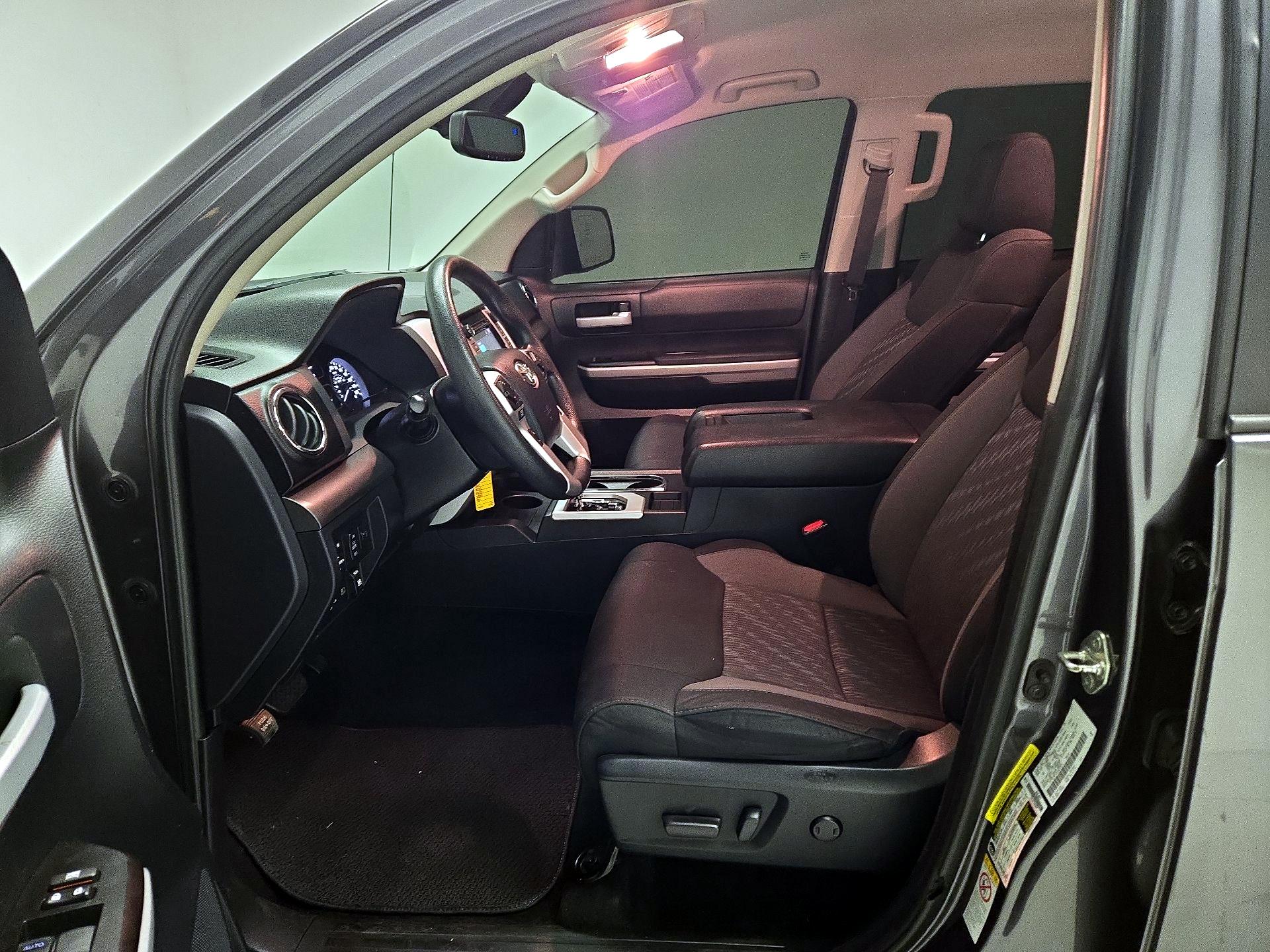 Thumbnail: 2018 Toyota Tundra - 11