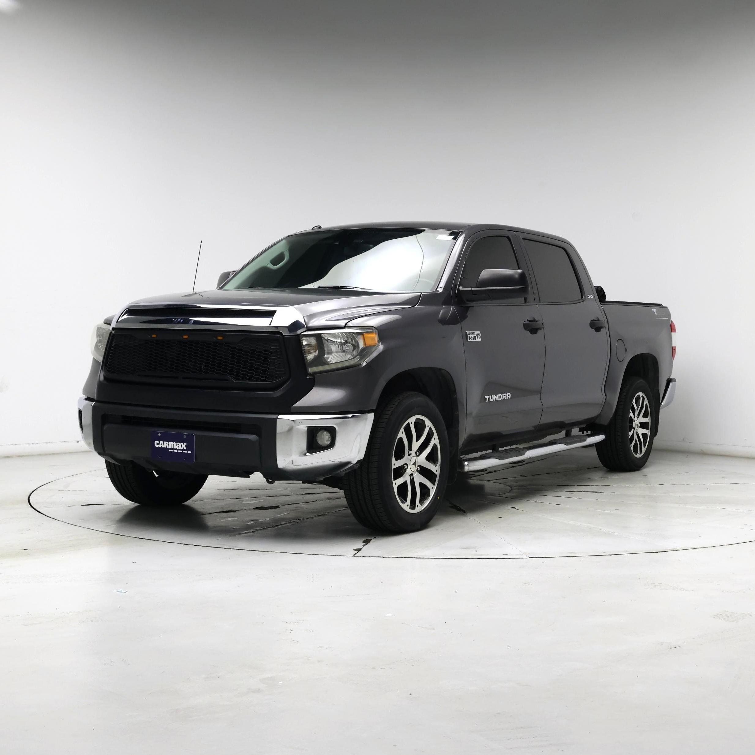 Thumbnail: 2018 Toyota Tundra - 4