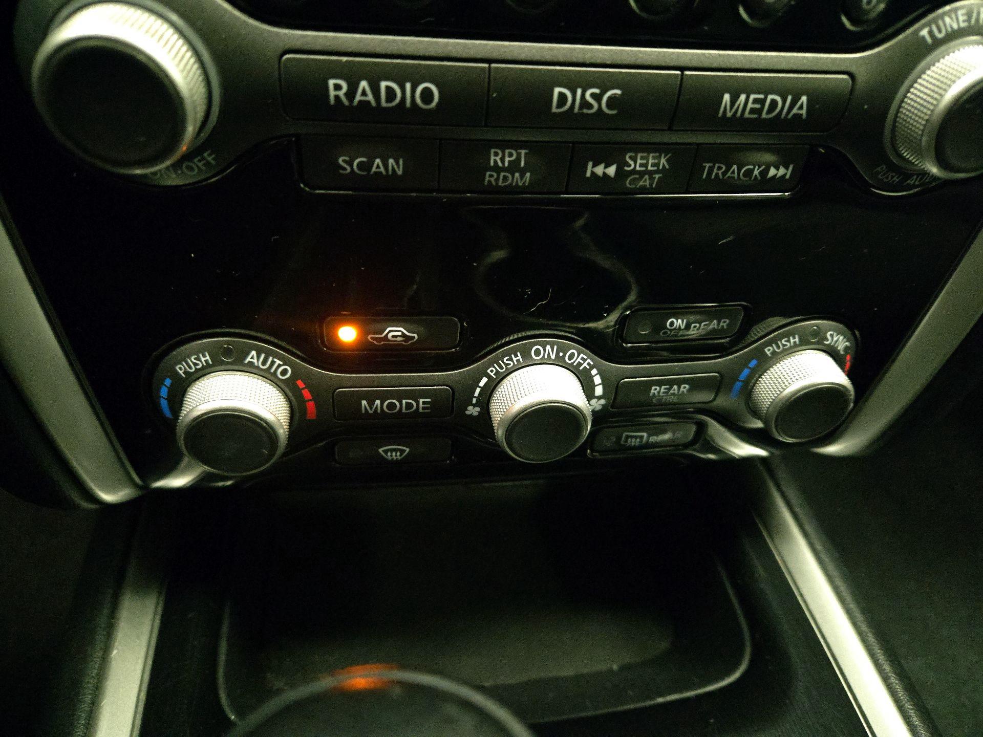 Thumbnail: 2019 Nissan Pathfinder - 16