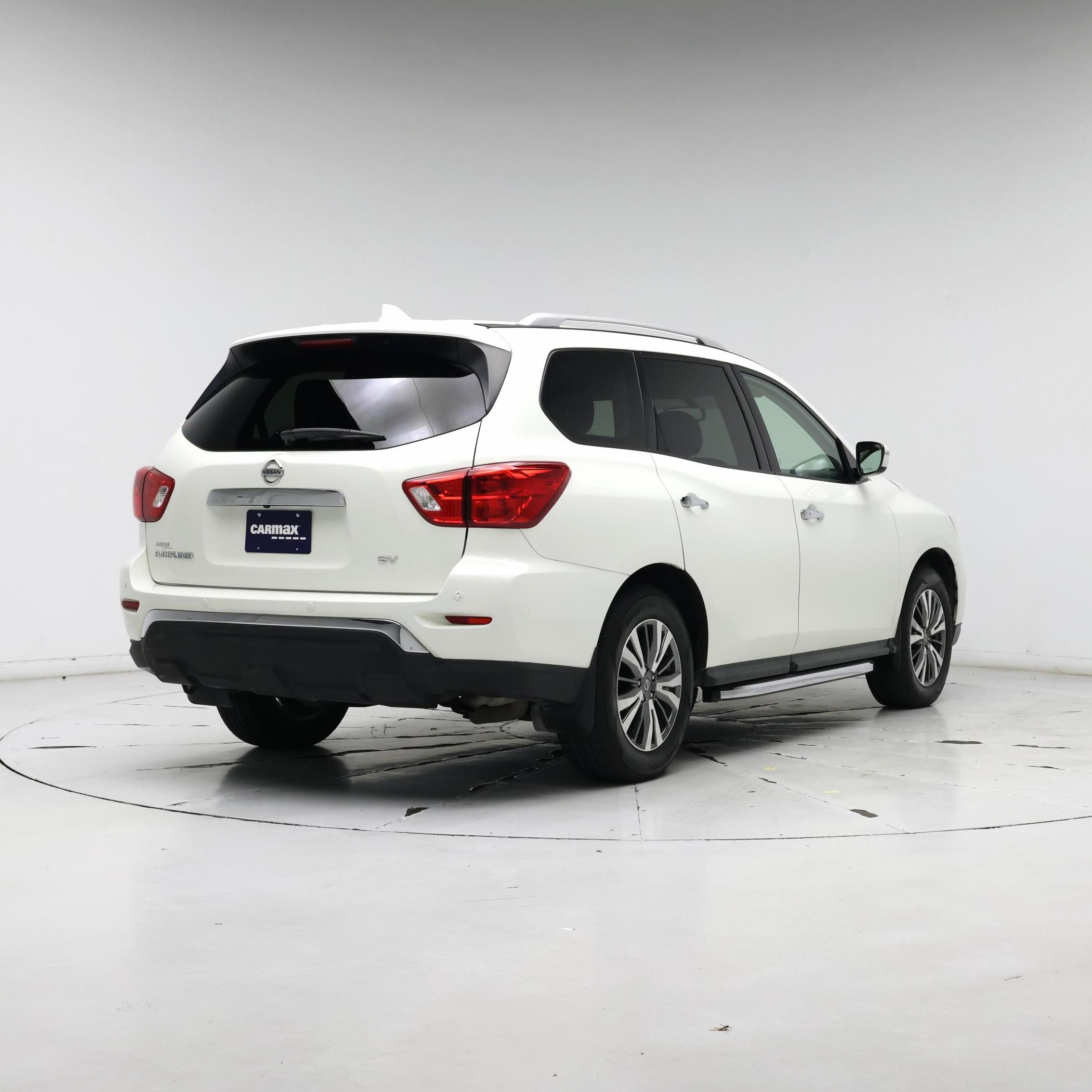 Thumbnail: 2019 Nissan Pathfinder - 8