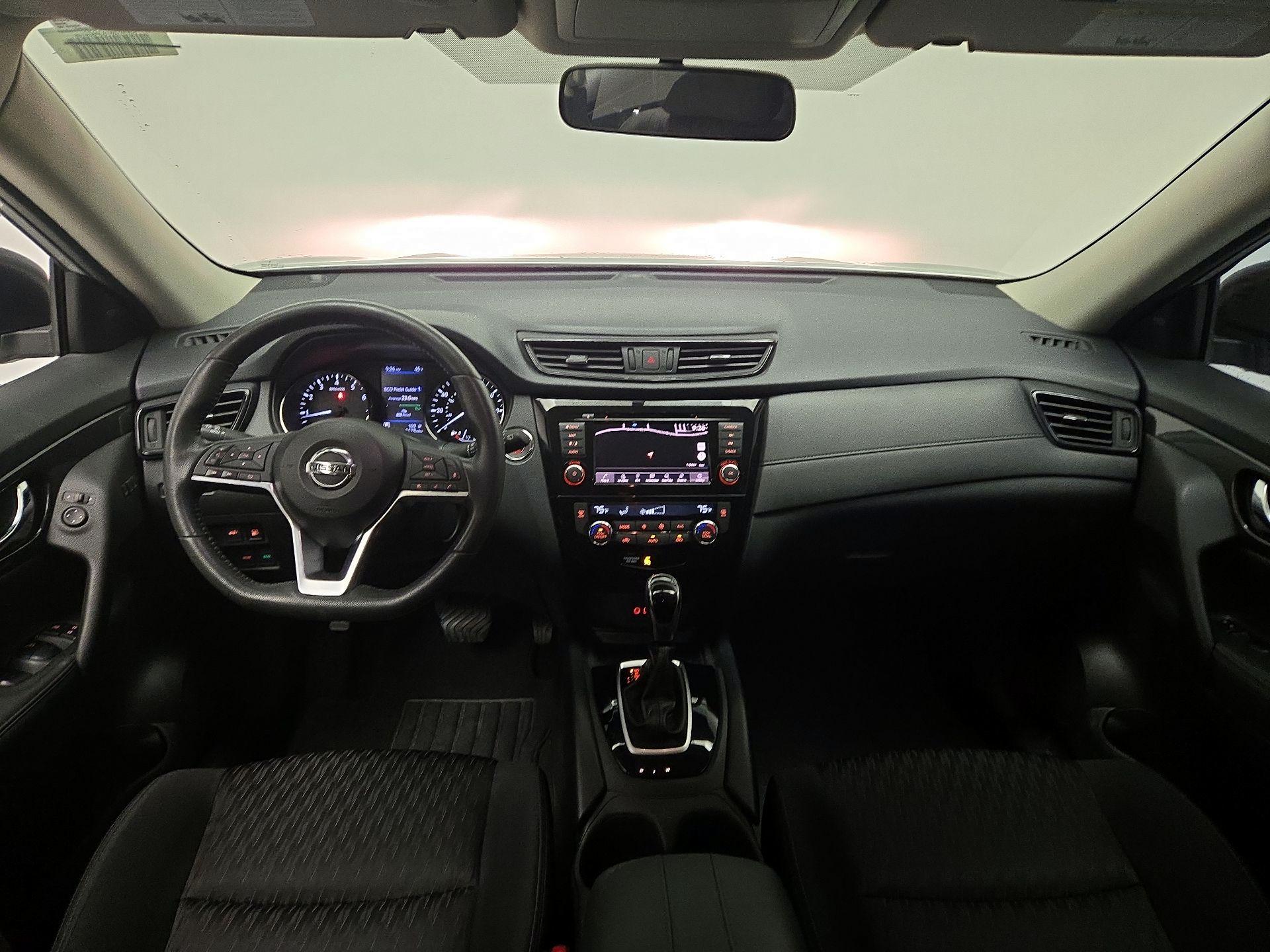 Thumbnail: 2018 Nissan Rogue - 9