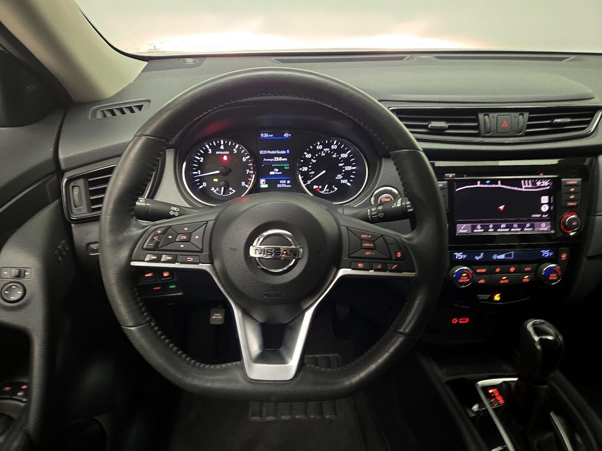 Thumbnail: 2018 Nissan Rogue - 10