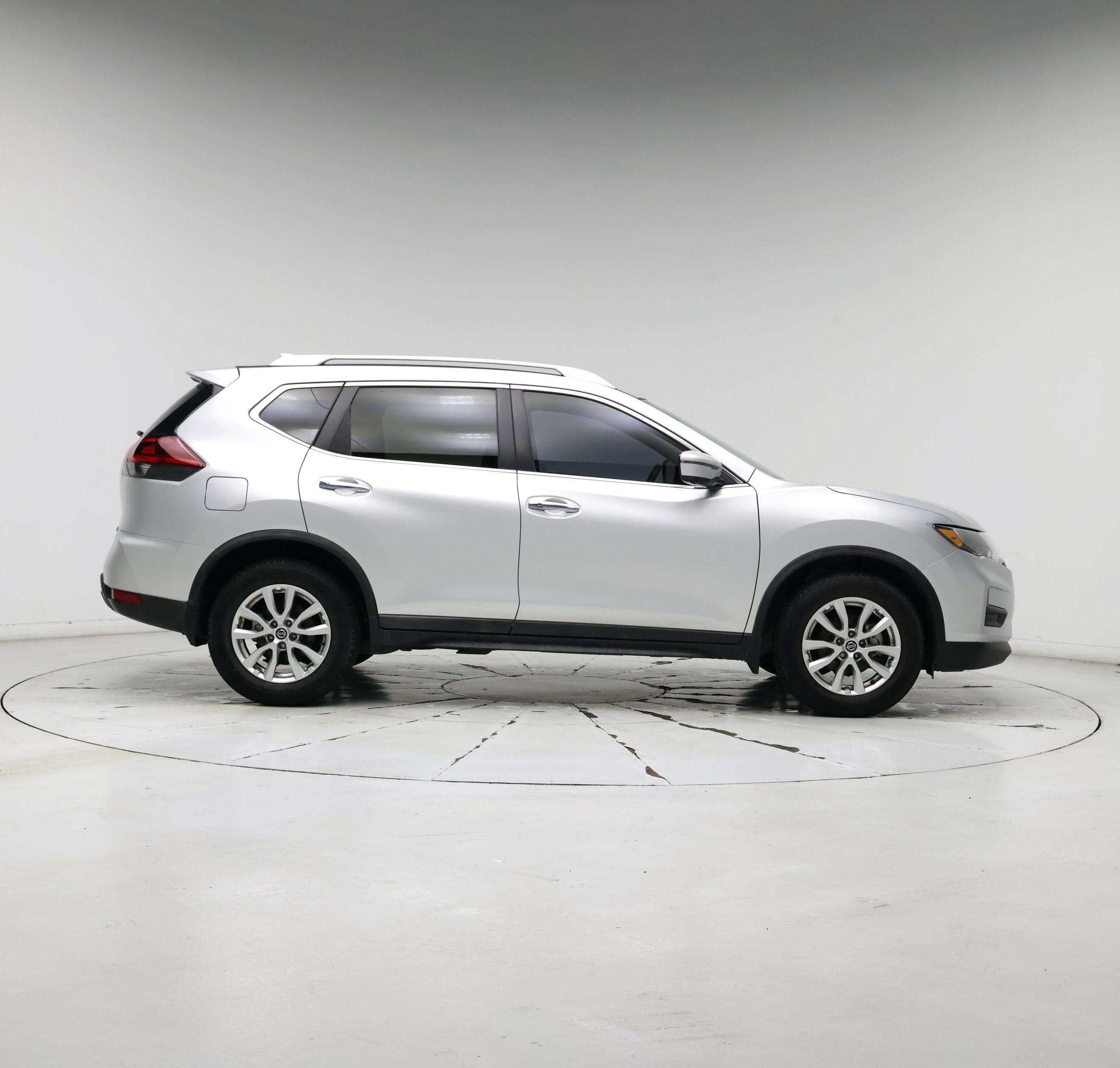 Thumbnail: 2018 Nissan Rogue - 7