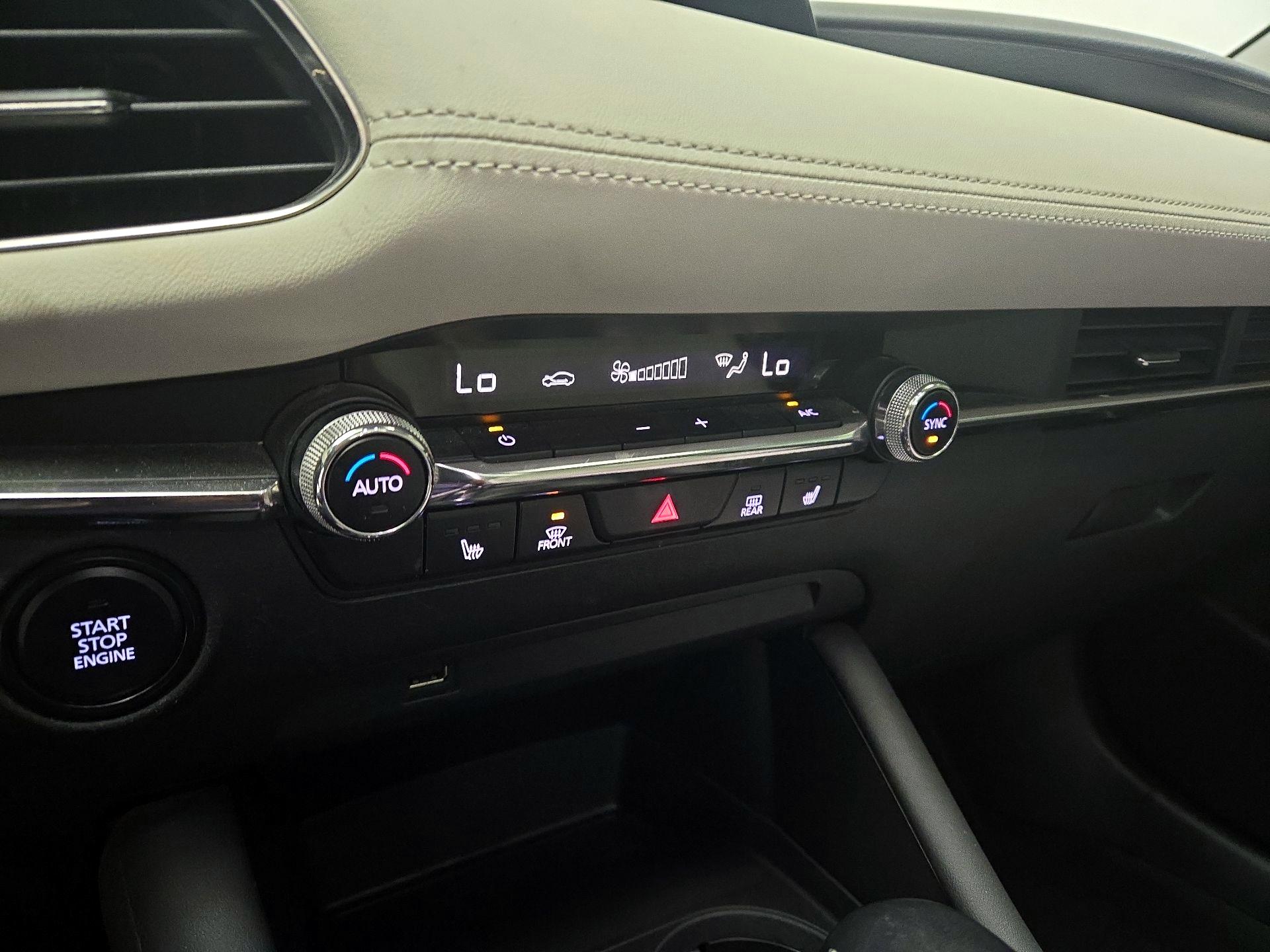 Thumbnail: 2021 Mazda Mazda3 - 16