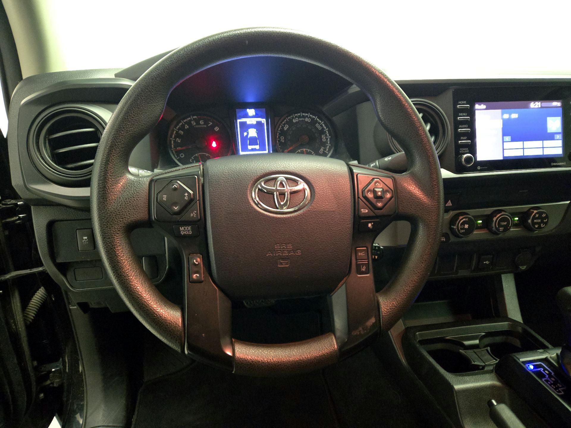 Thumbnail: 2020 Toyota Tacoma - 10