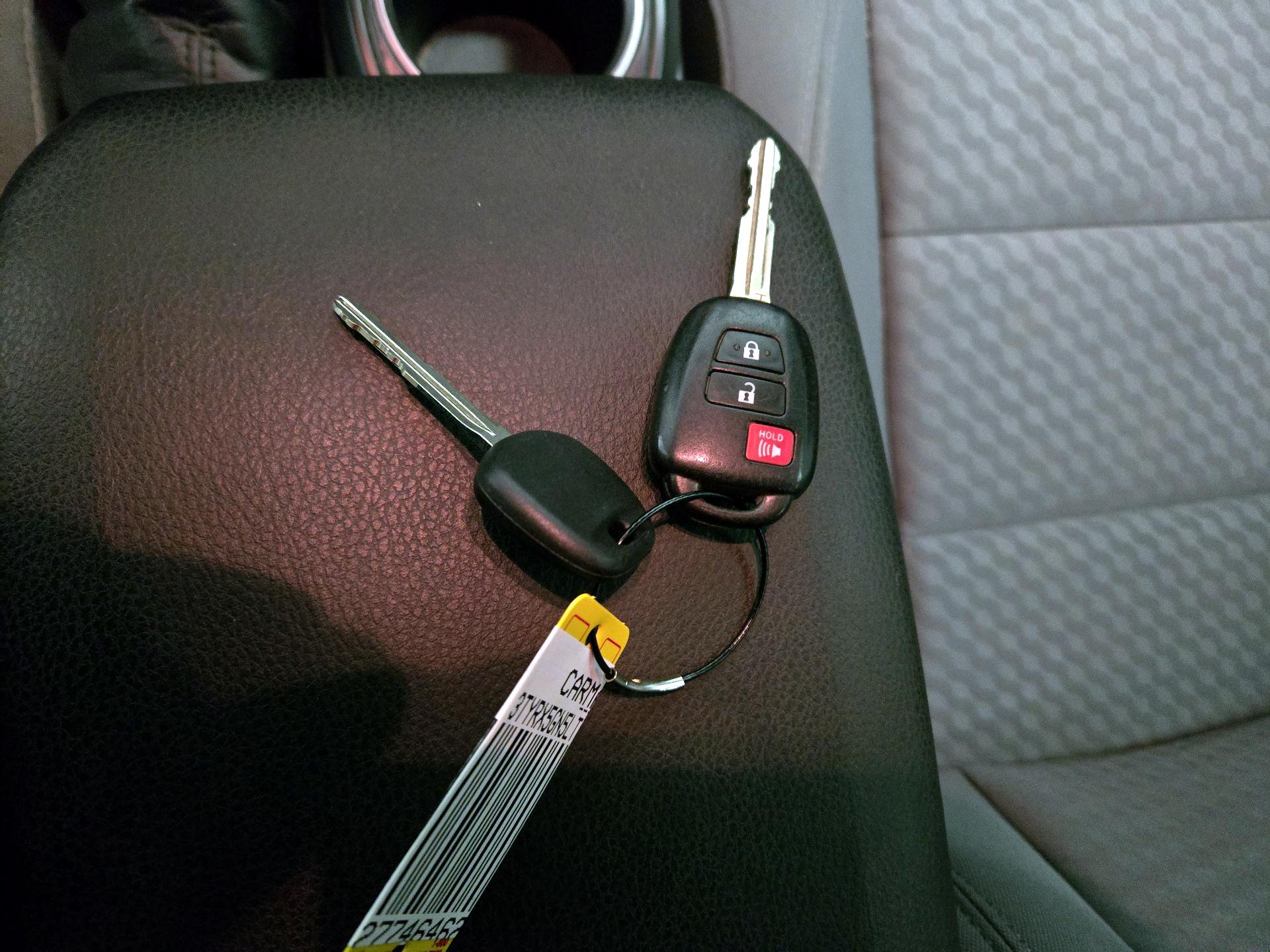 Thumbnail: 2020 Toyota Tacoma - 20