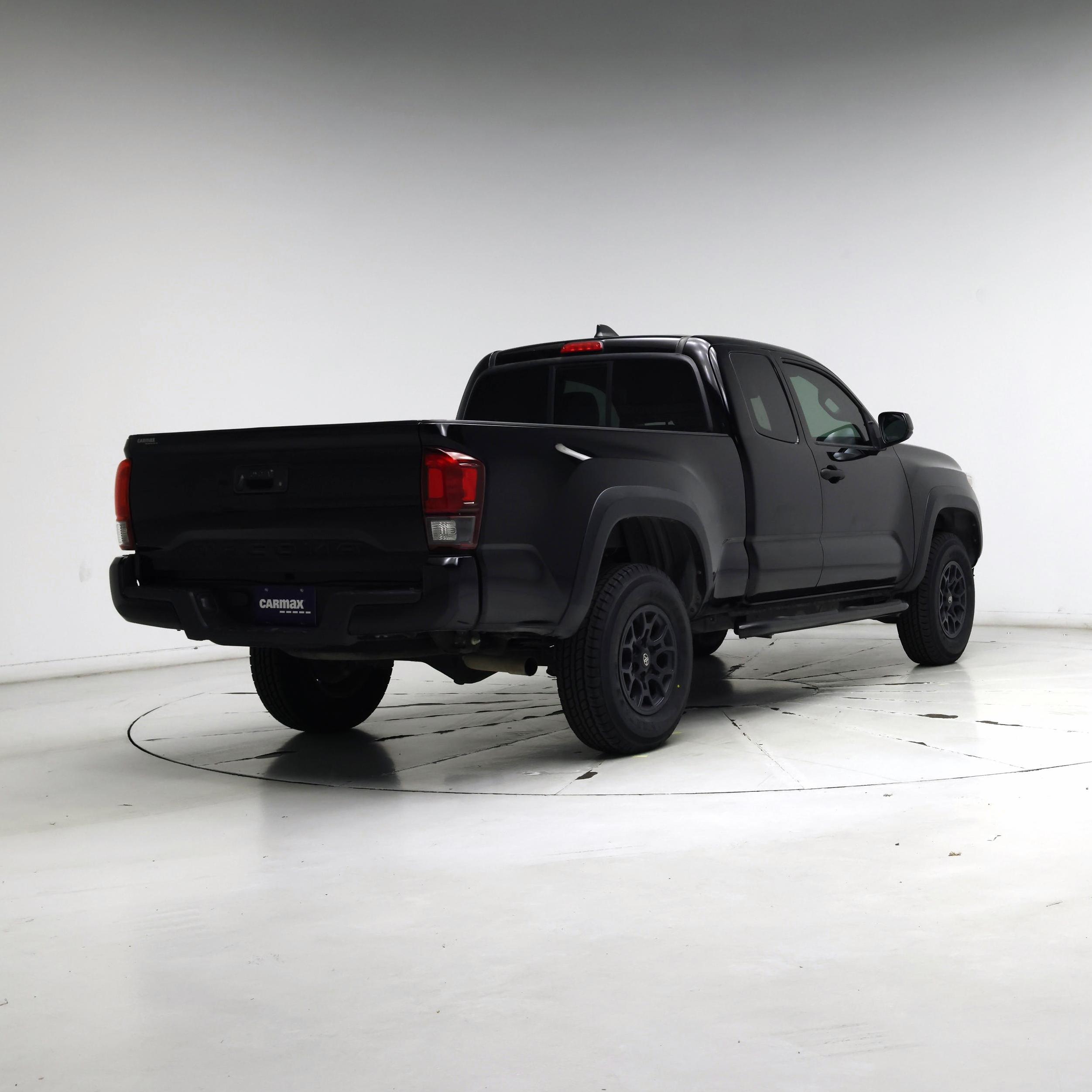 Thumbnail: 2020 Toyota Tacoma - 8