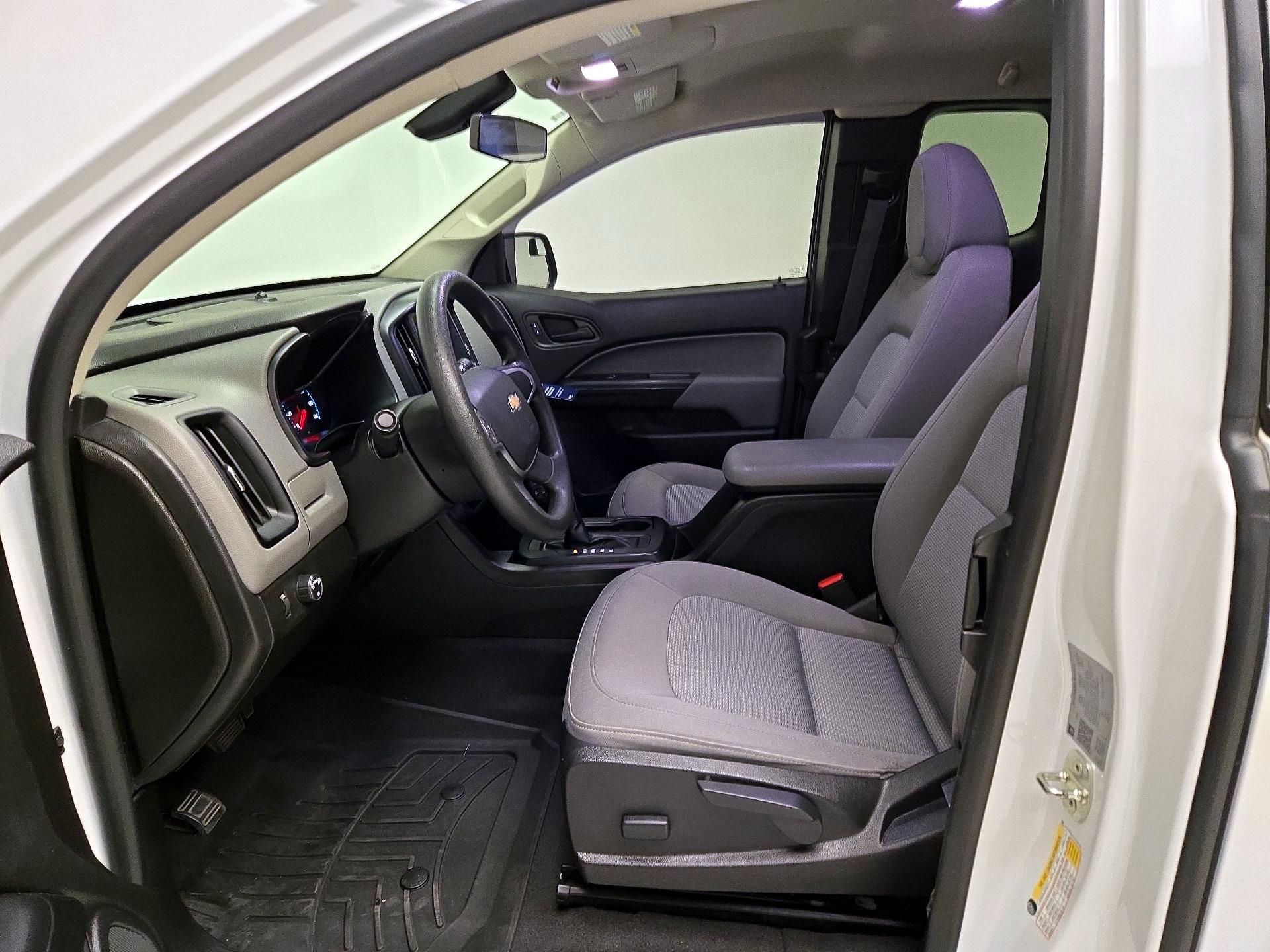 Thumbnail: 2019 Chevrolet Colorado - 11