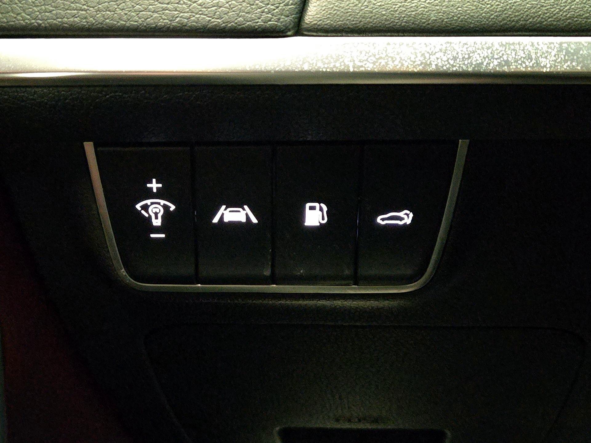 Thumbnail: 2022 Kia Stinger - 13