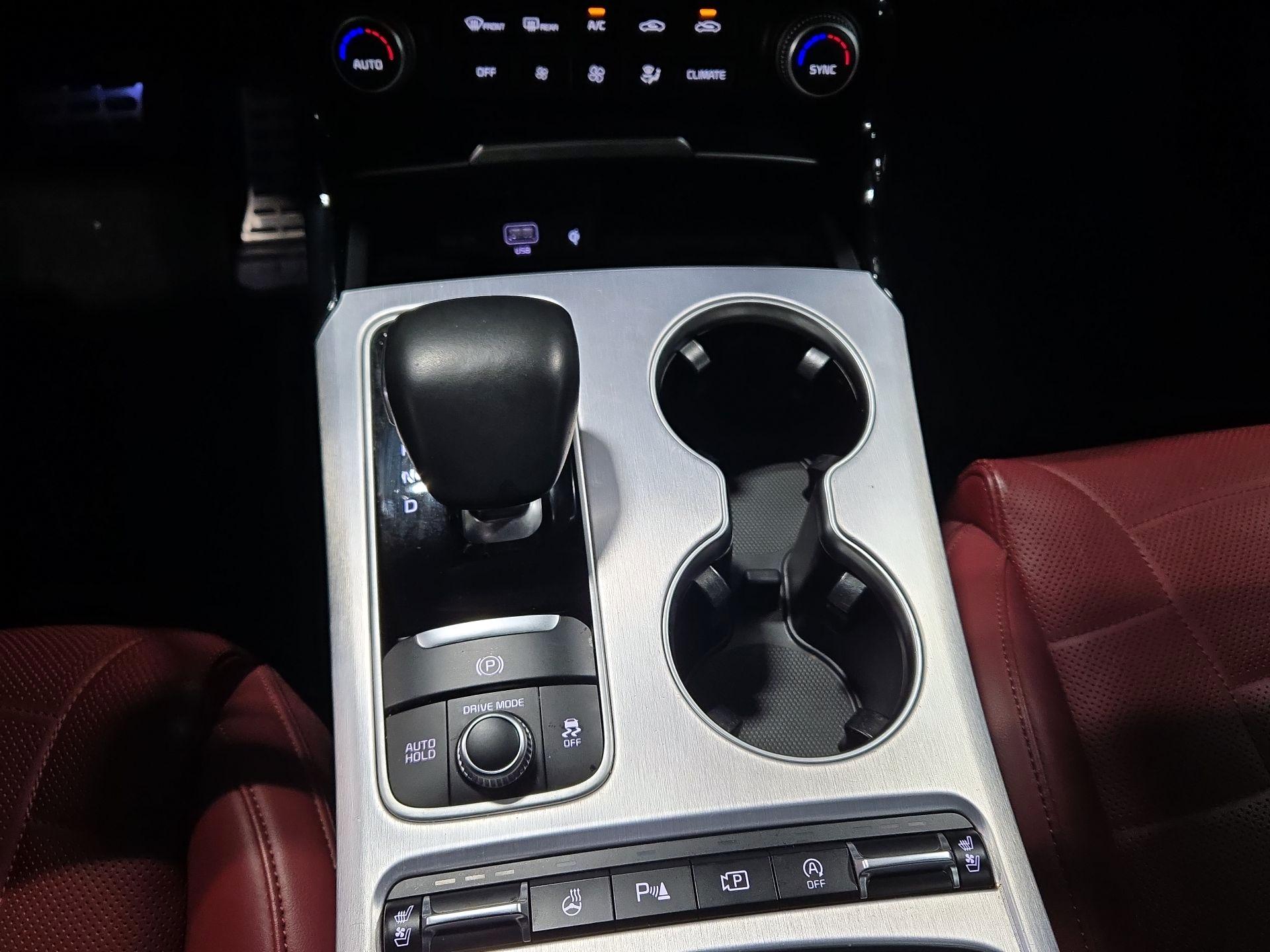 Thumbnail: 2022 Kia Stinger - 18