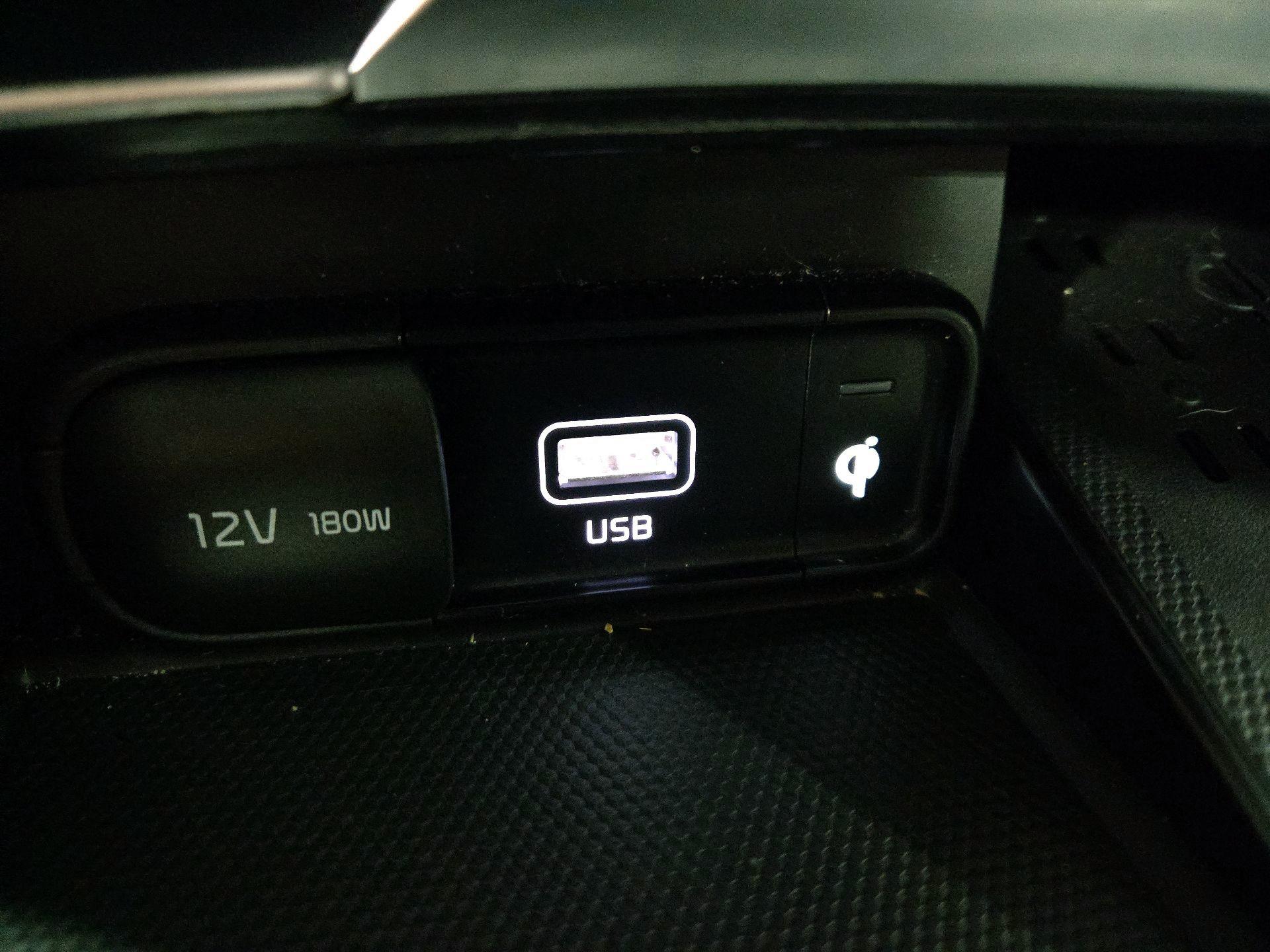 Thumbnail: 2022 Kia Stinger - 19