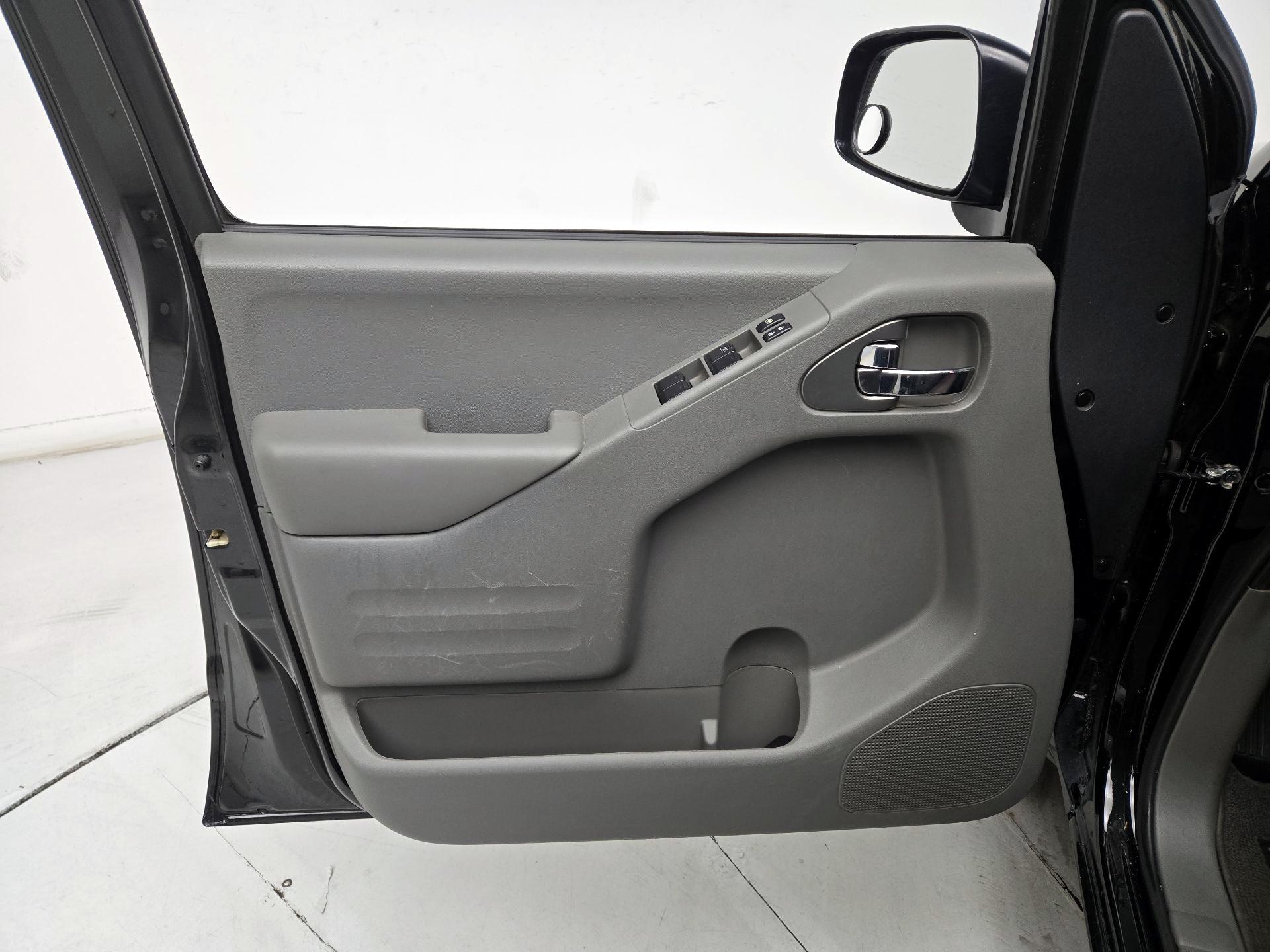 Thumbnail: 2019 Nissan Frontier - 12