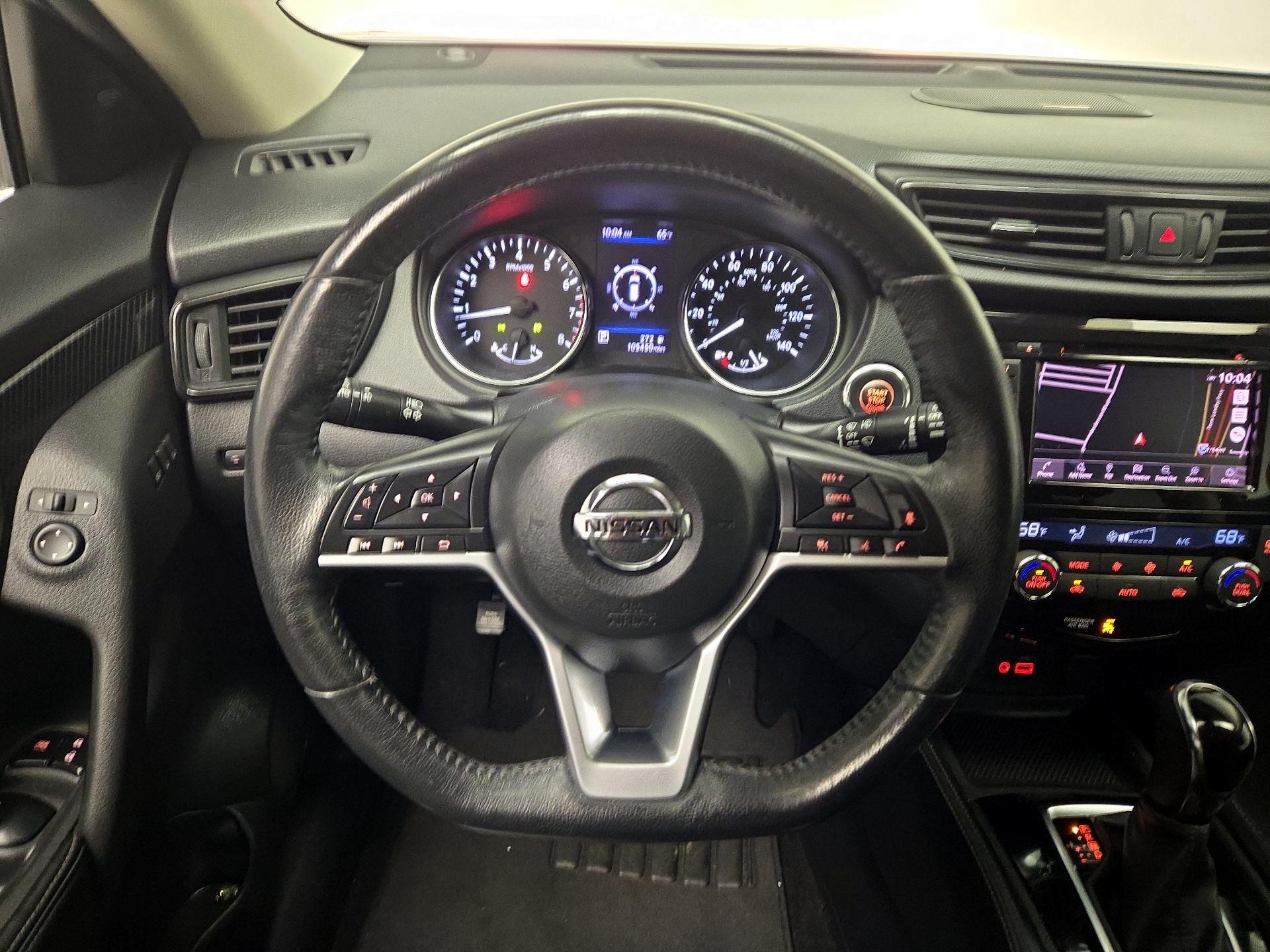 Thumbnail: 2018 Nissan Rogue - 10