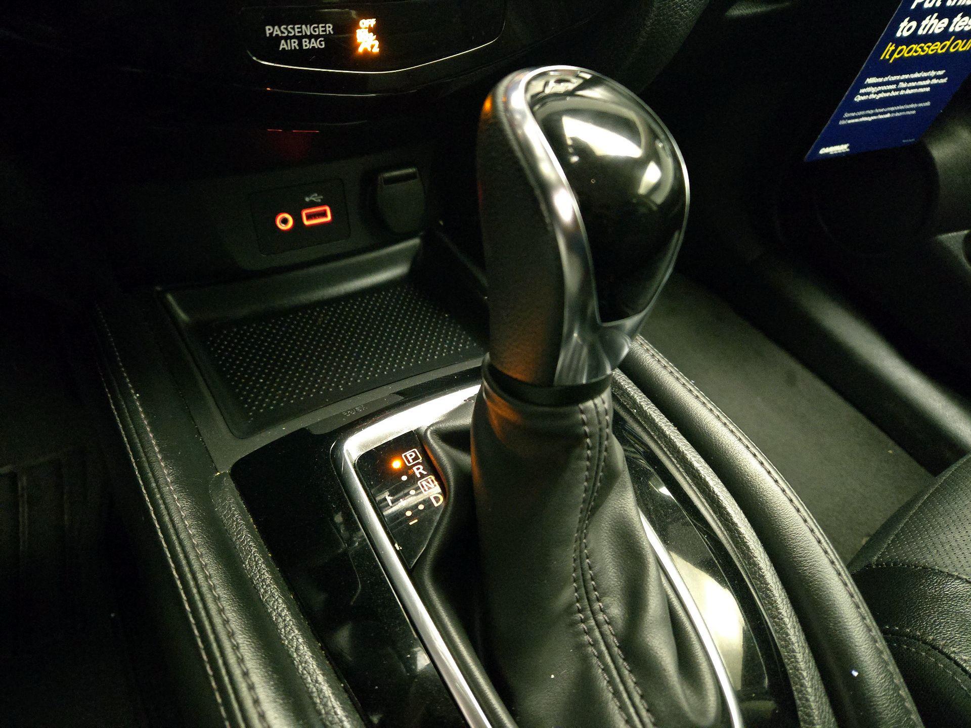 Thumbnail: 2018 Nissan Rogue - 18