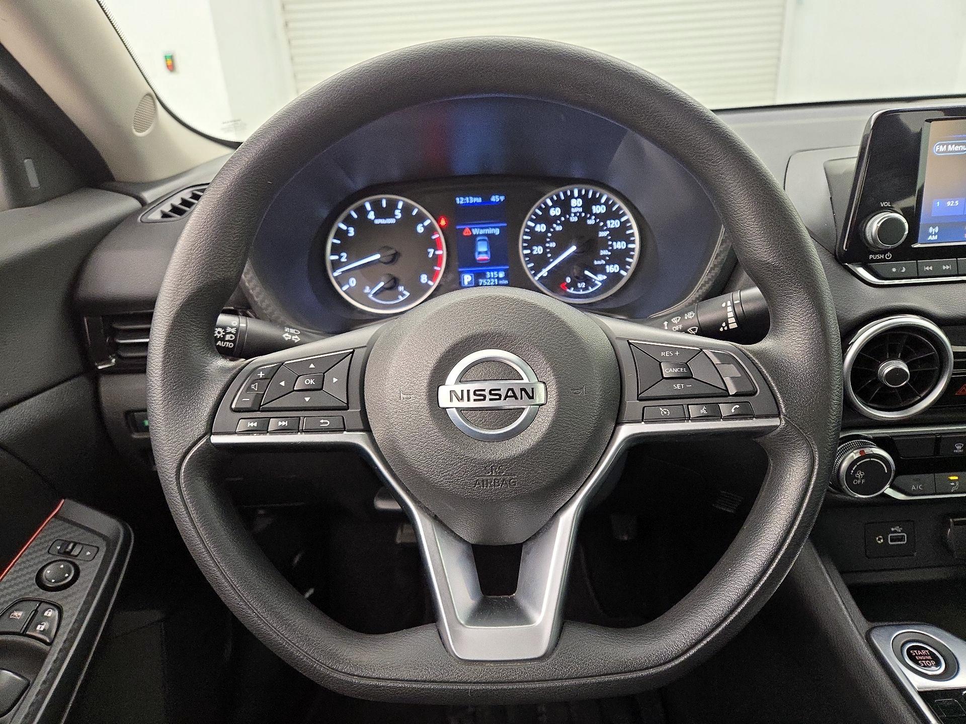 Thumbnail: 2020 Nissan Sentra - 10