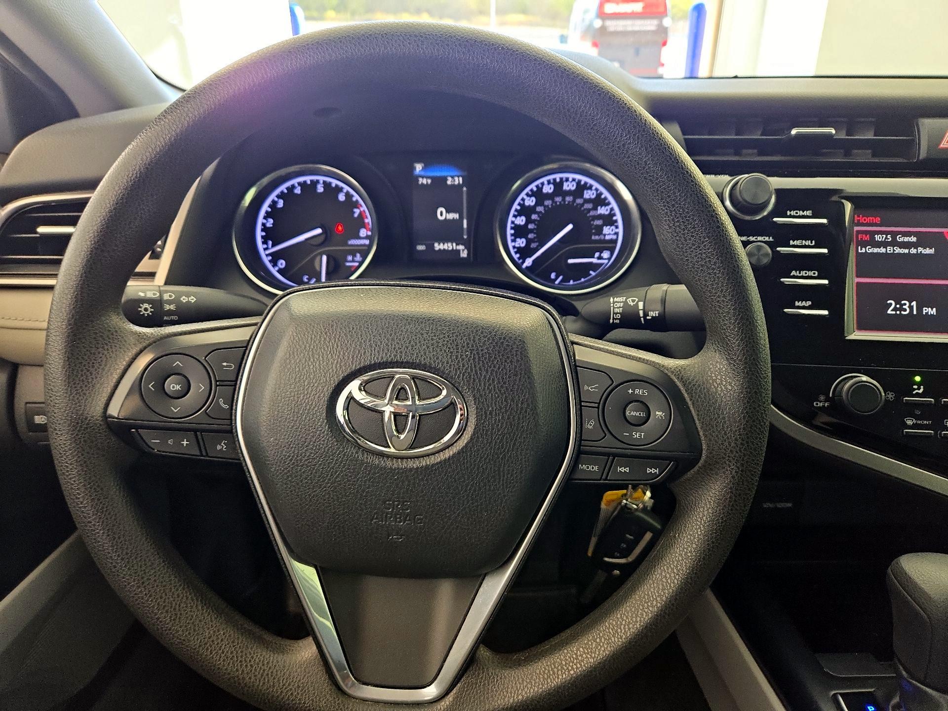 Thumbnail: 2019 Toyota Camry - 10