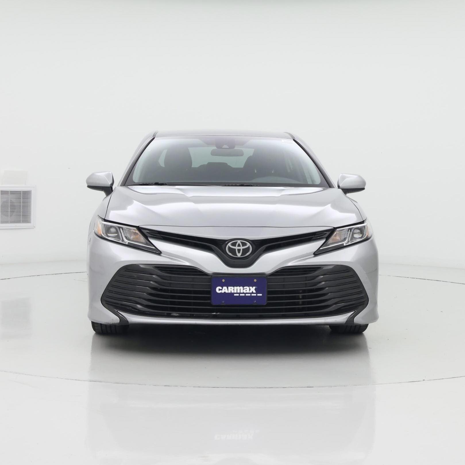 Thumbnail: 2019 Toyota Camry - 5