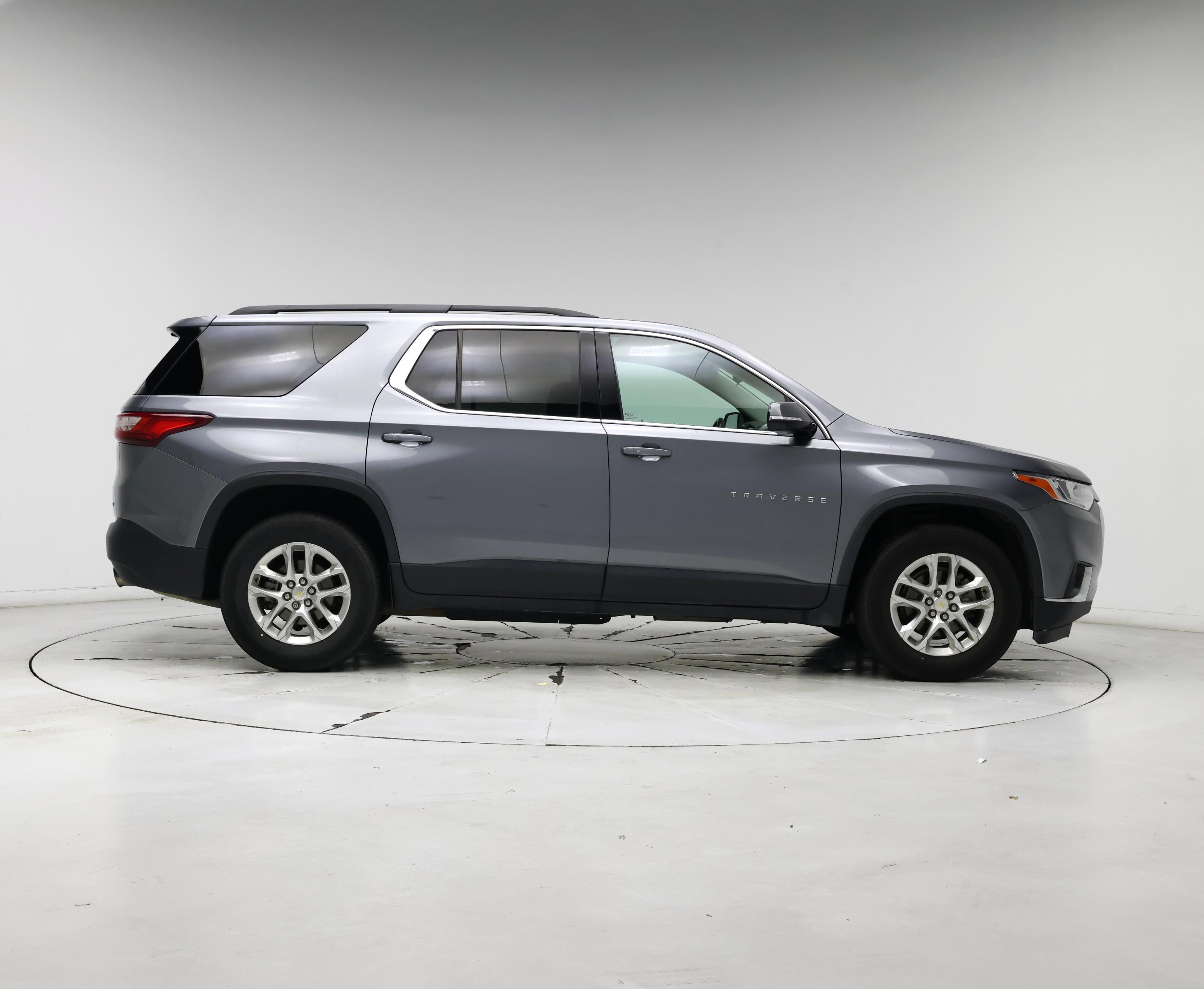 Thumbnail: 2020 Chevrolet Traverse - 7