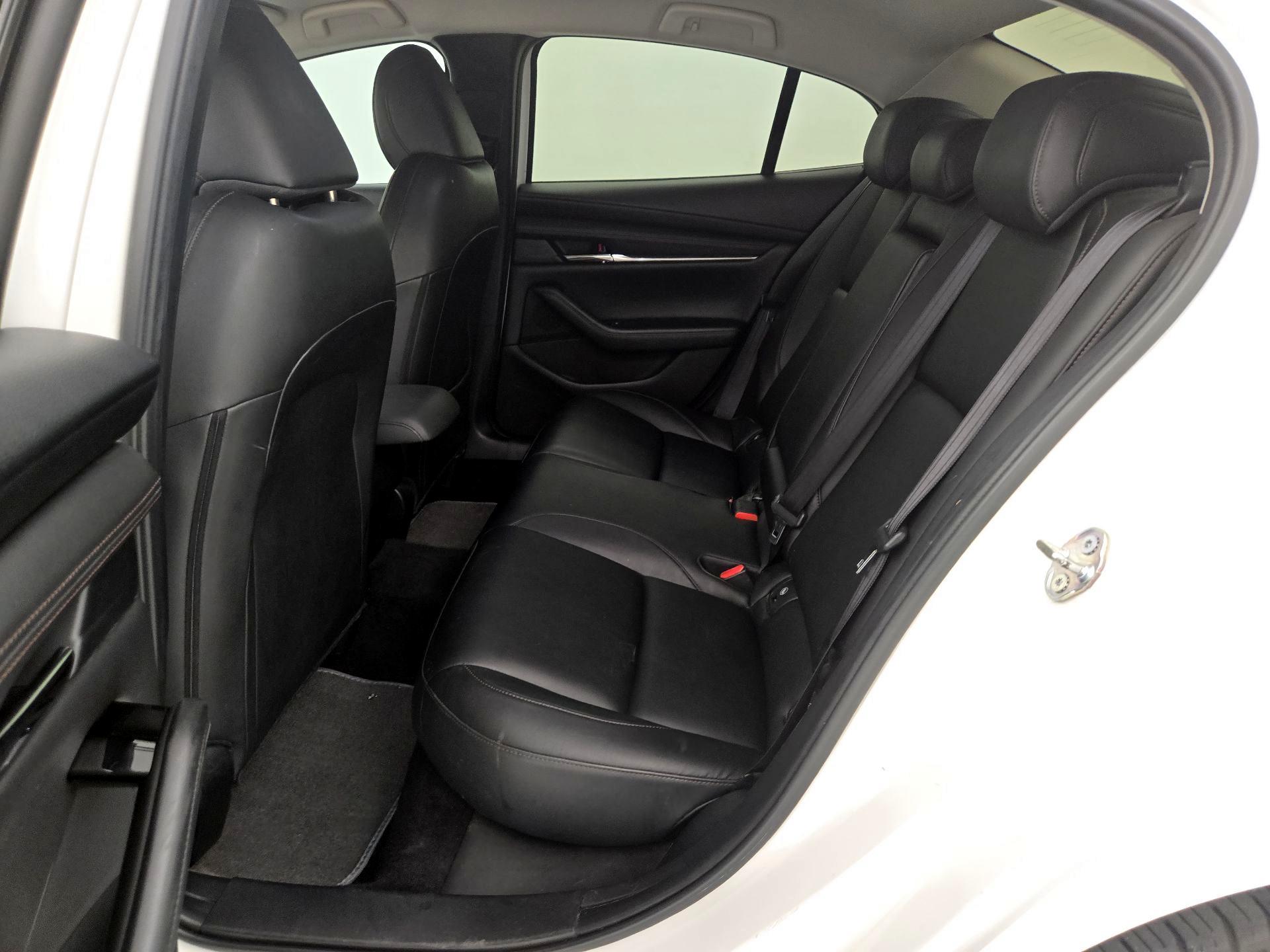 Thumbnail: 2019 Mazda Mazda3 - 19