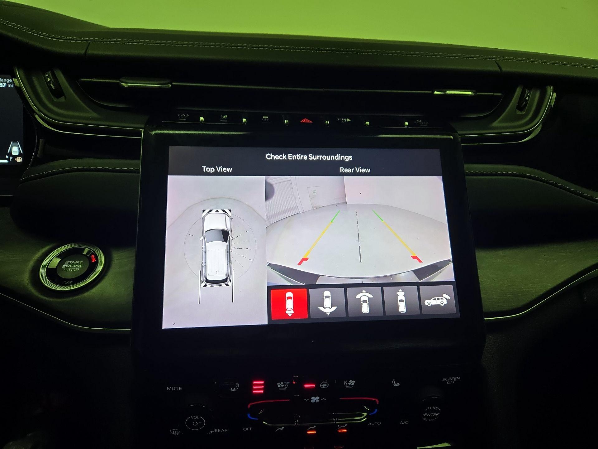 Thumbnail: 2023 Jeep Grand Cherokee L - 15