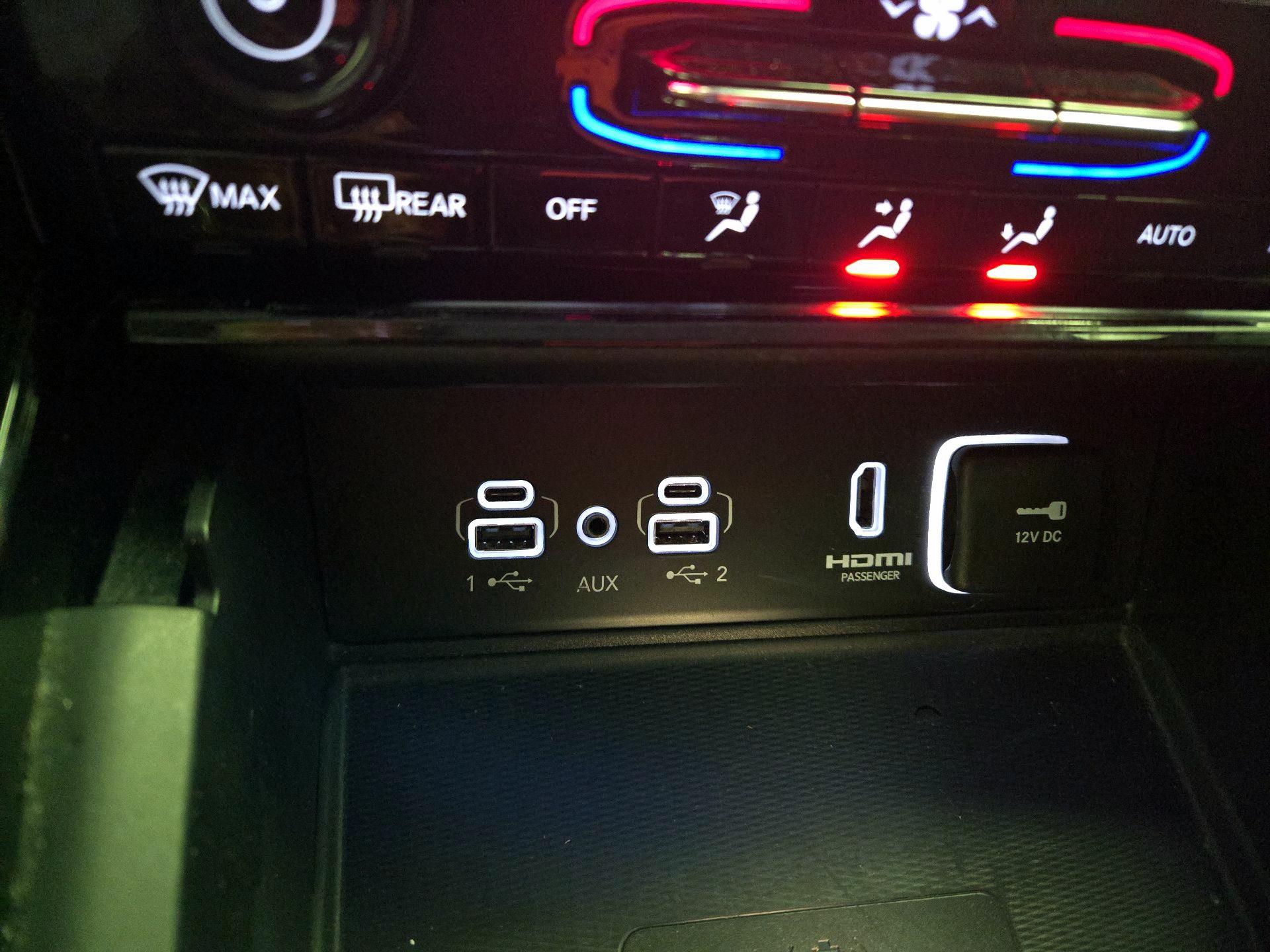 Thumbnail: 2023 Jeep Grand Cherokee L - 19