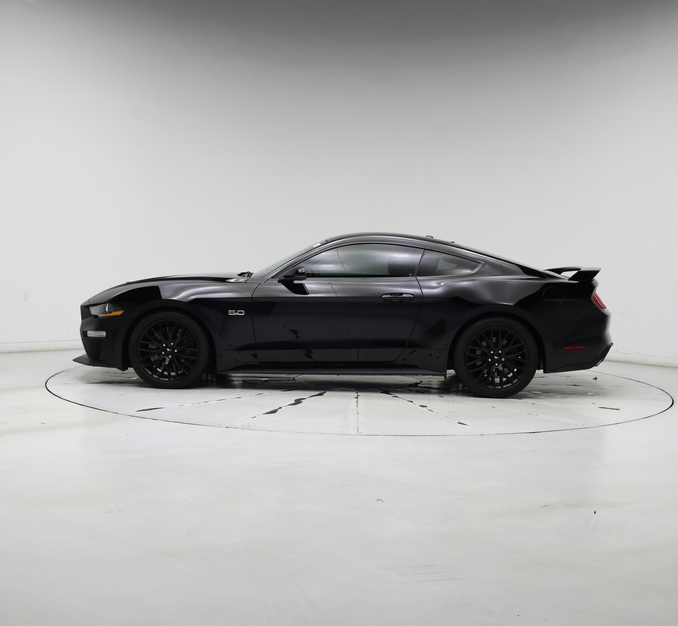 Thumbnail: 2020 Ford Mustang - 3