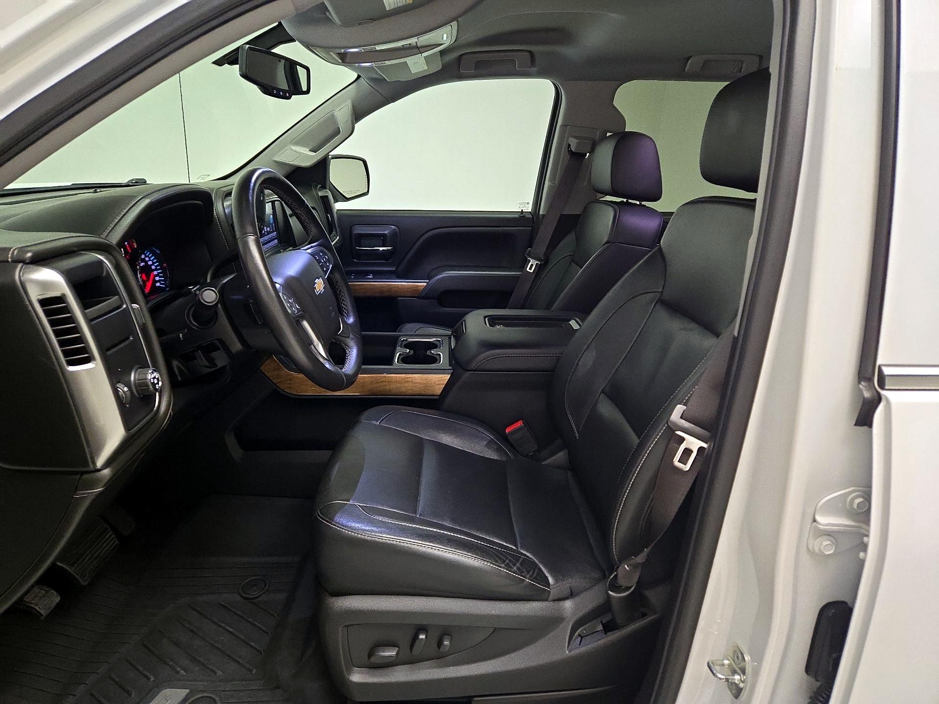 Thumbnail: 2017 Chevrolet Silverado 1500 - 11