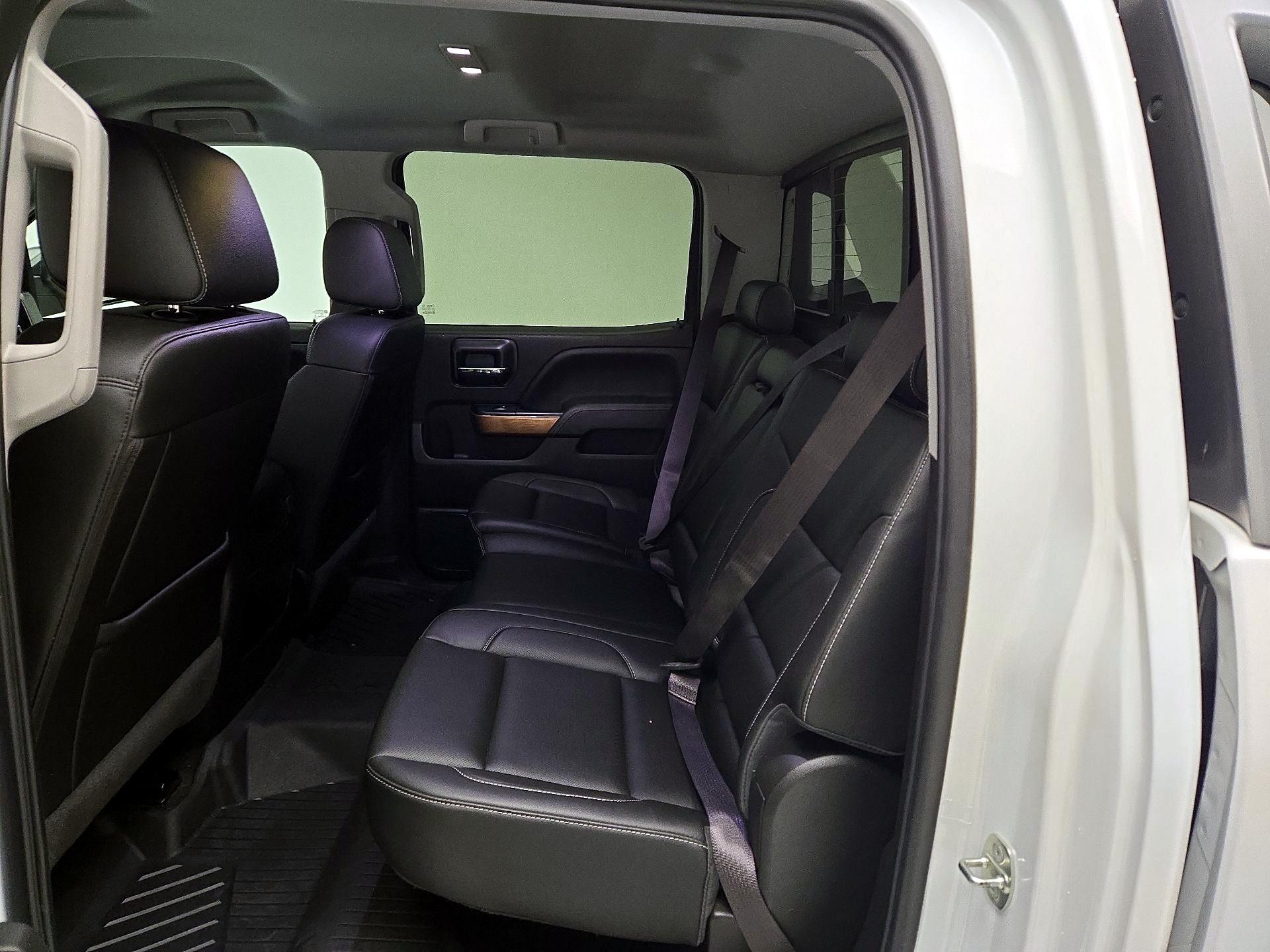 Thumbnail: 2017 Chevrolet Silverado 1500 - 19