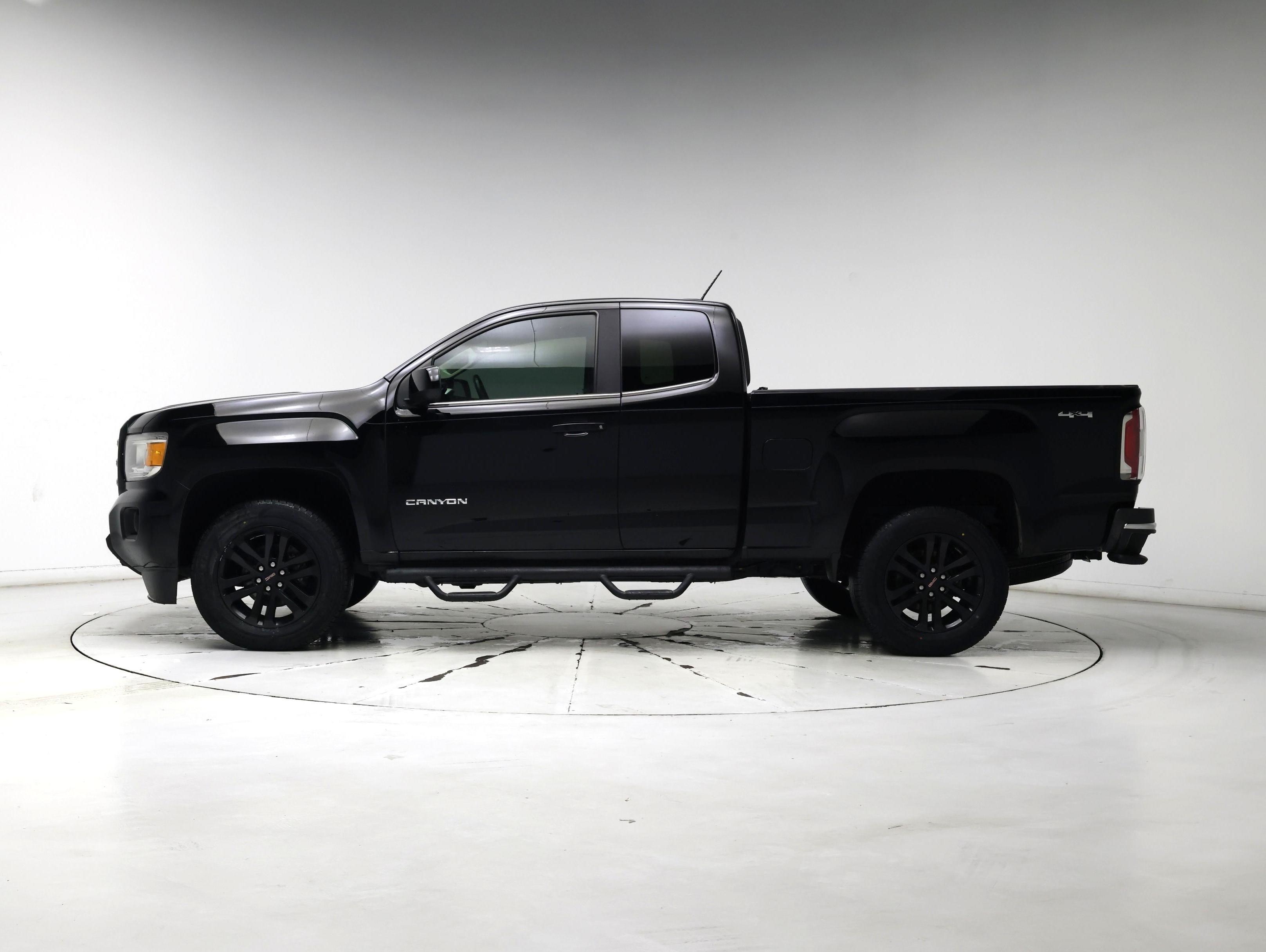 Thumbnail: 2020 GMC Canyon - 3