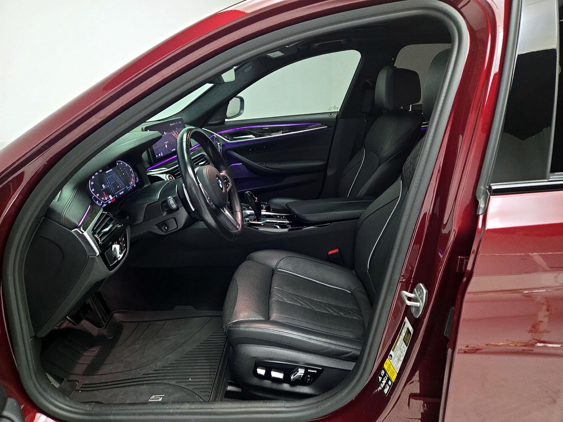 Thumbnail: 2022 BMW 5 Series - 11