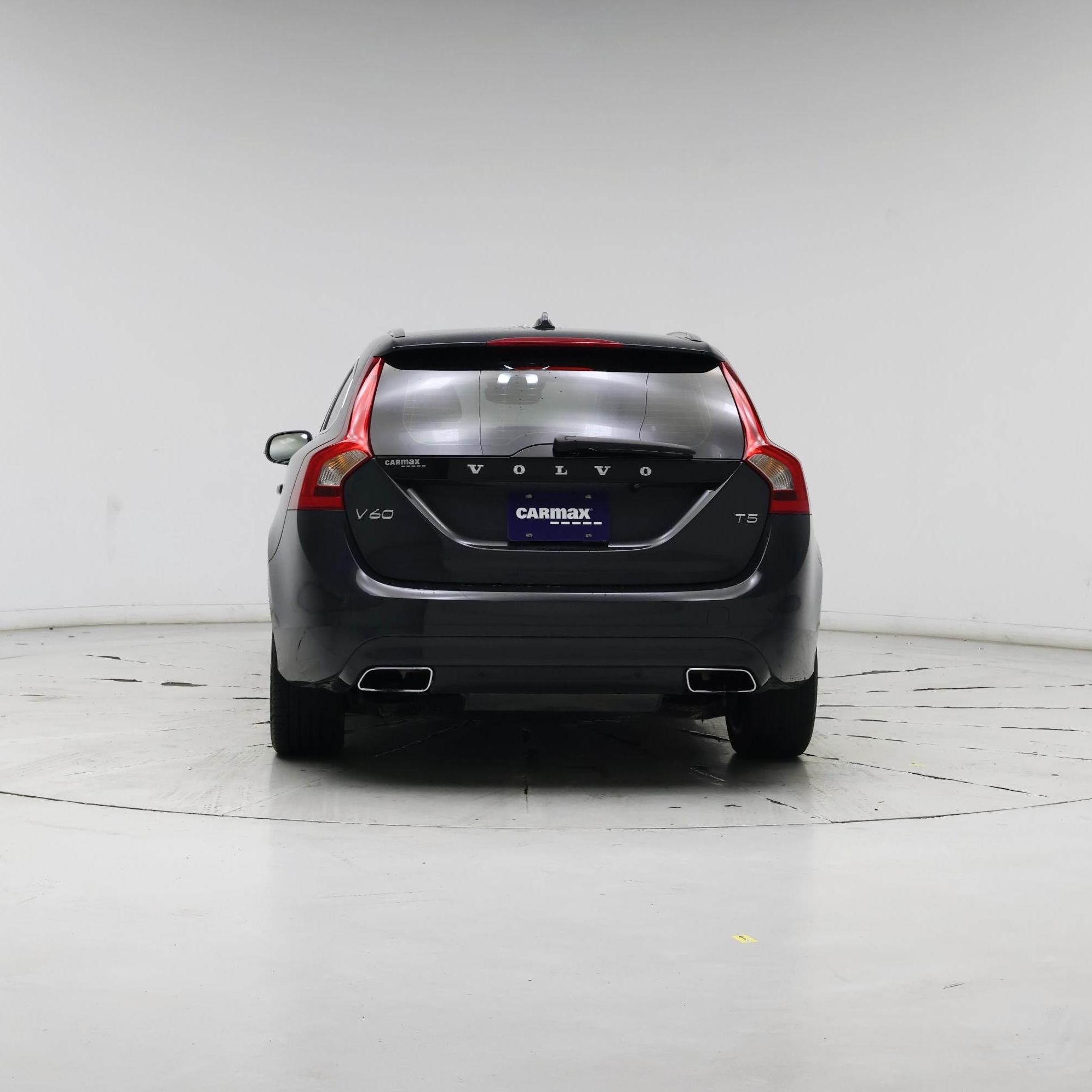 Thumbnail: 2015 Volvo V60 - 6
