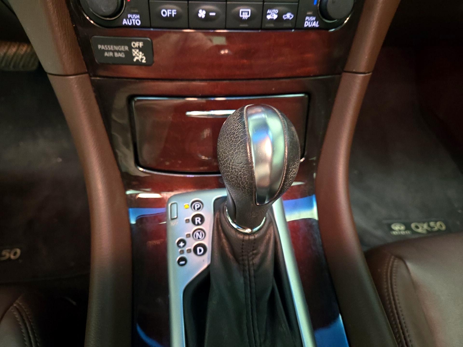 Thumbnail: 2016 INFINITI QX50 - 18