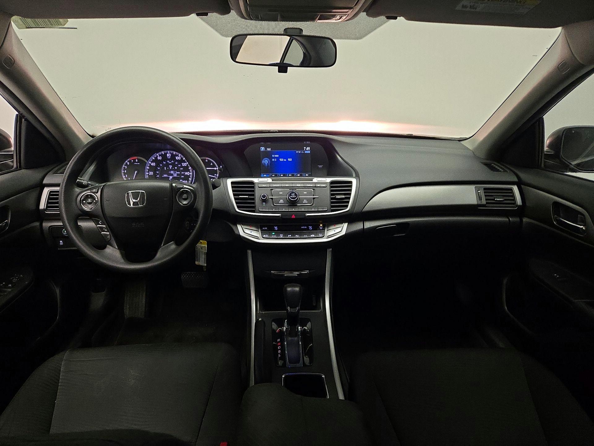 Thumbnail: 2015 Honda Accord - 9