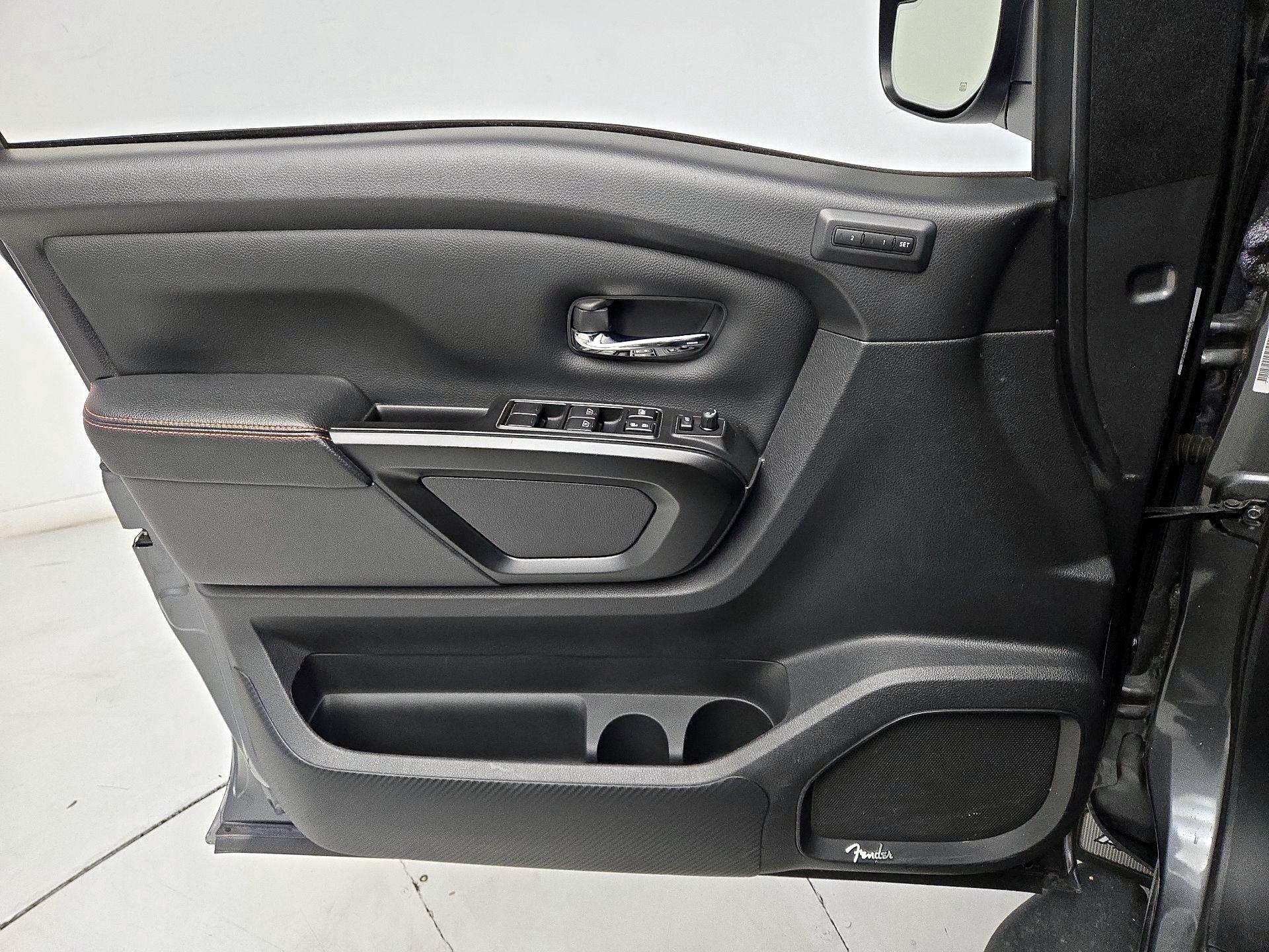 Thumbnail: 2023 Nissan Titan - 12