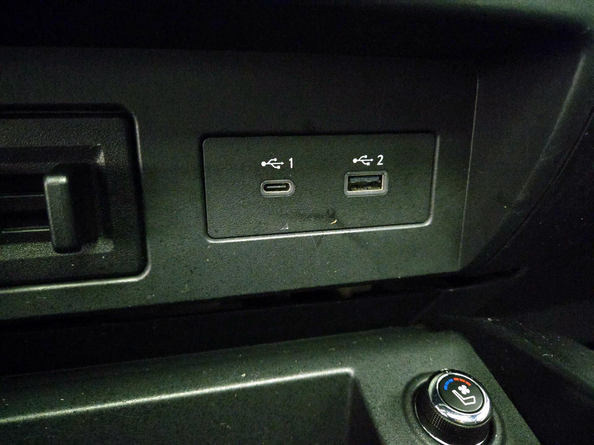 Thumbnail: 2023 Nissan Titan - 19