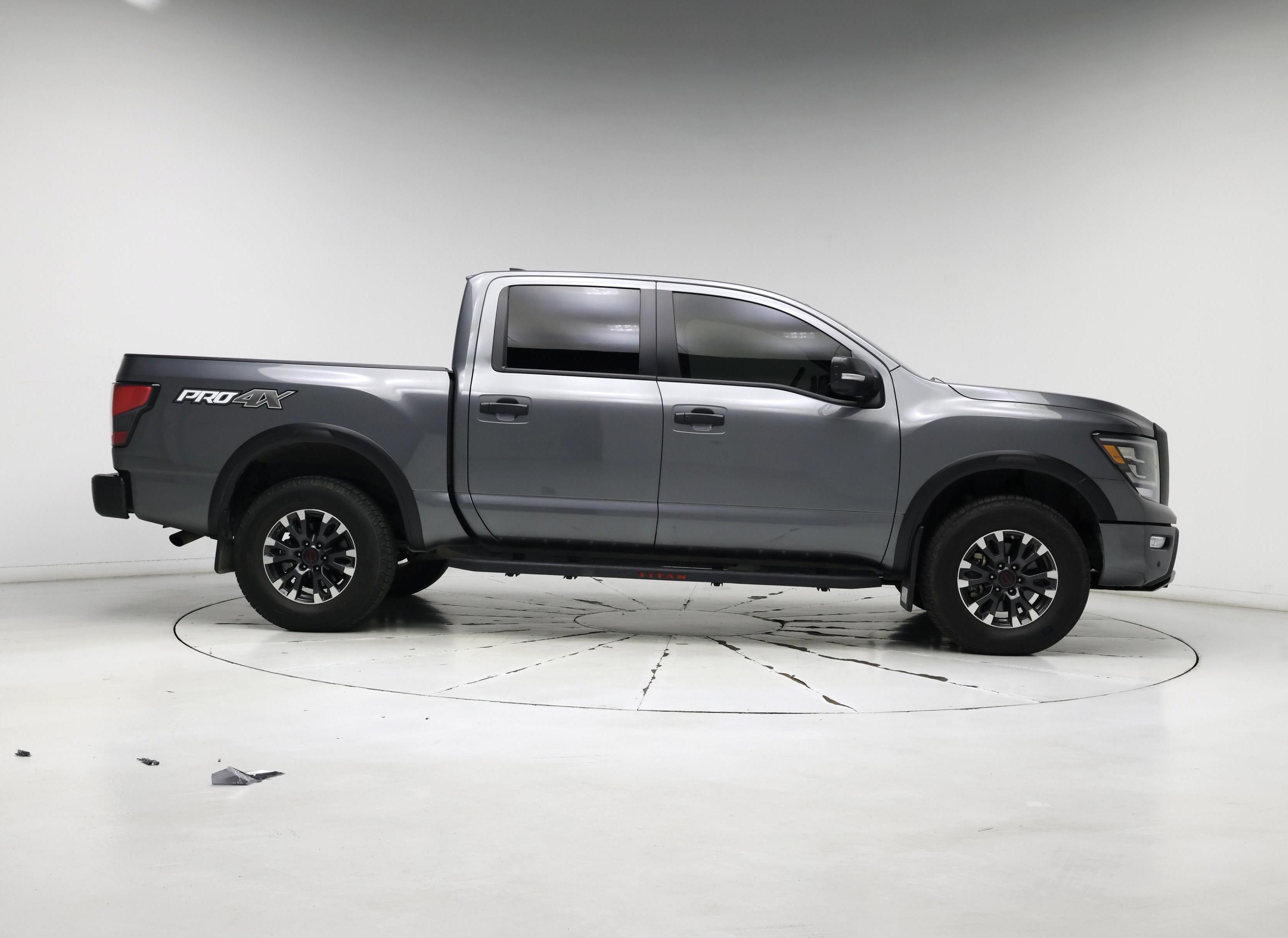 Thumbnail: 2023 Nissan Titan - 7