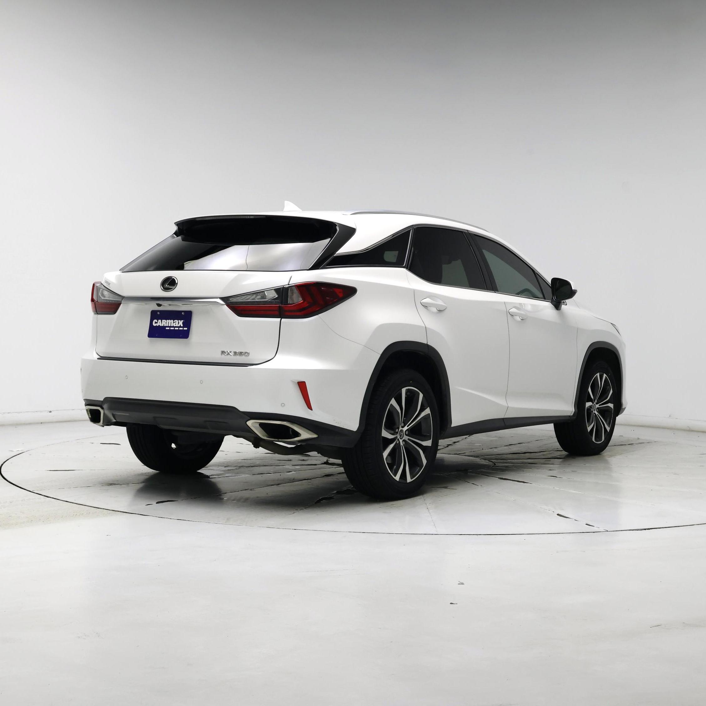 Thumbnail: 2018 Lexus RX - 8